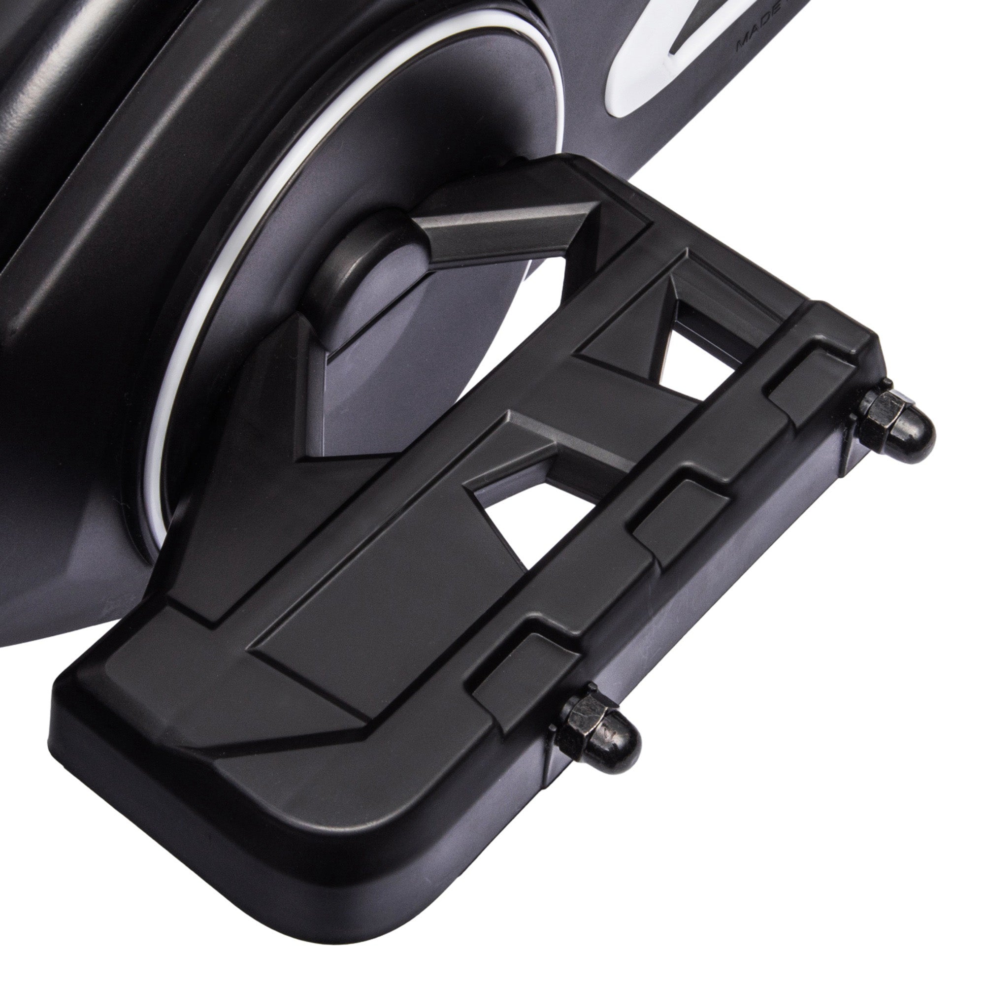 Kids Electric Go-Kart 12V 3-5km/h Drift Kart with 2-Speed Modes, Safety Belt, Steering Wheel, Children's Go-Kart for 3-8 Years Kids, White