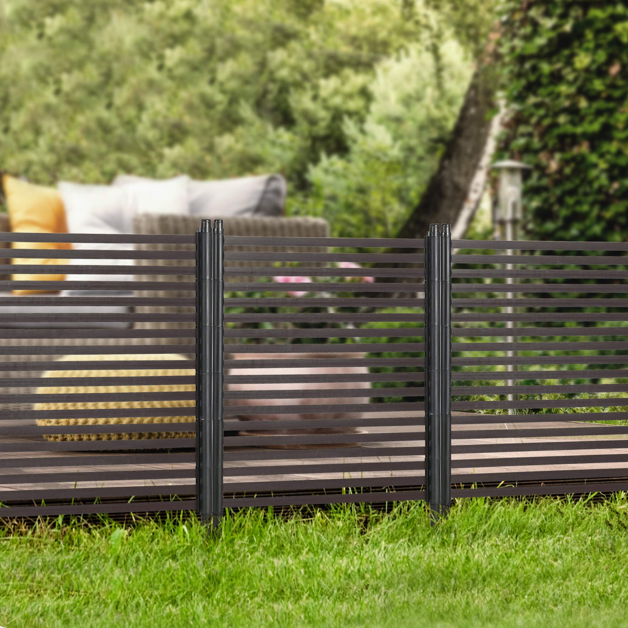 Modular Metal Garden Privacy Panel with Feet or Ground Stakes — 36.6 x 8.7 x 48.8 in (93 x 22 x 124 cm)