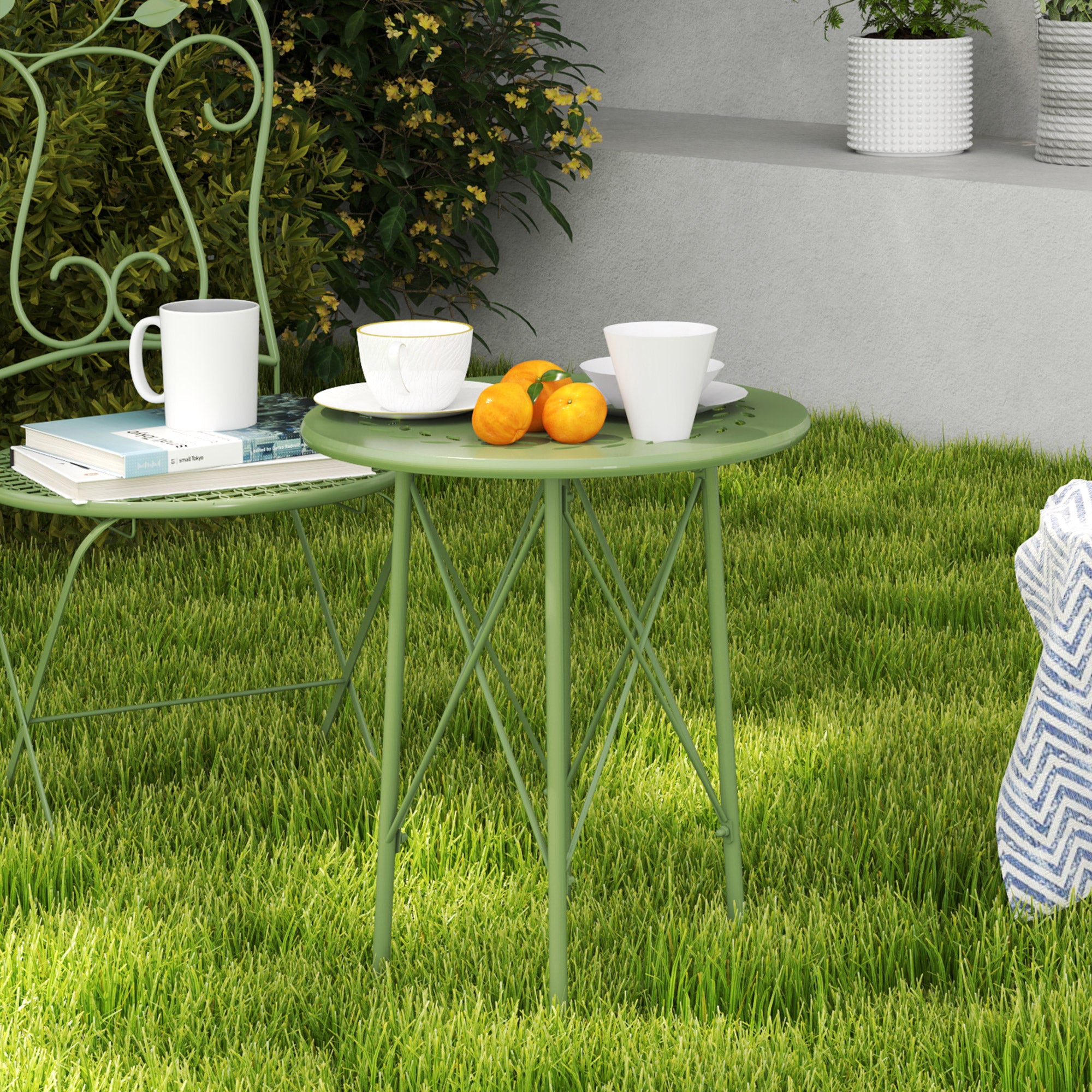 Small Round Side Table, Garden Table, with Flower and Leaf Pattern, for Patio, Living Room, Balcony made of Steel, Green