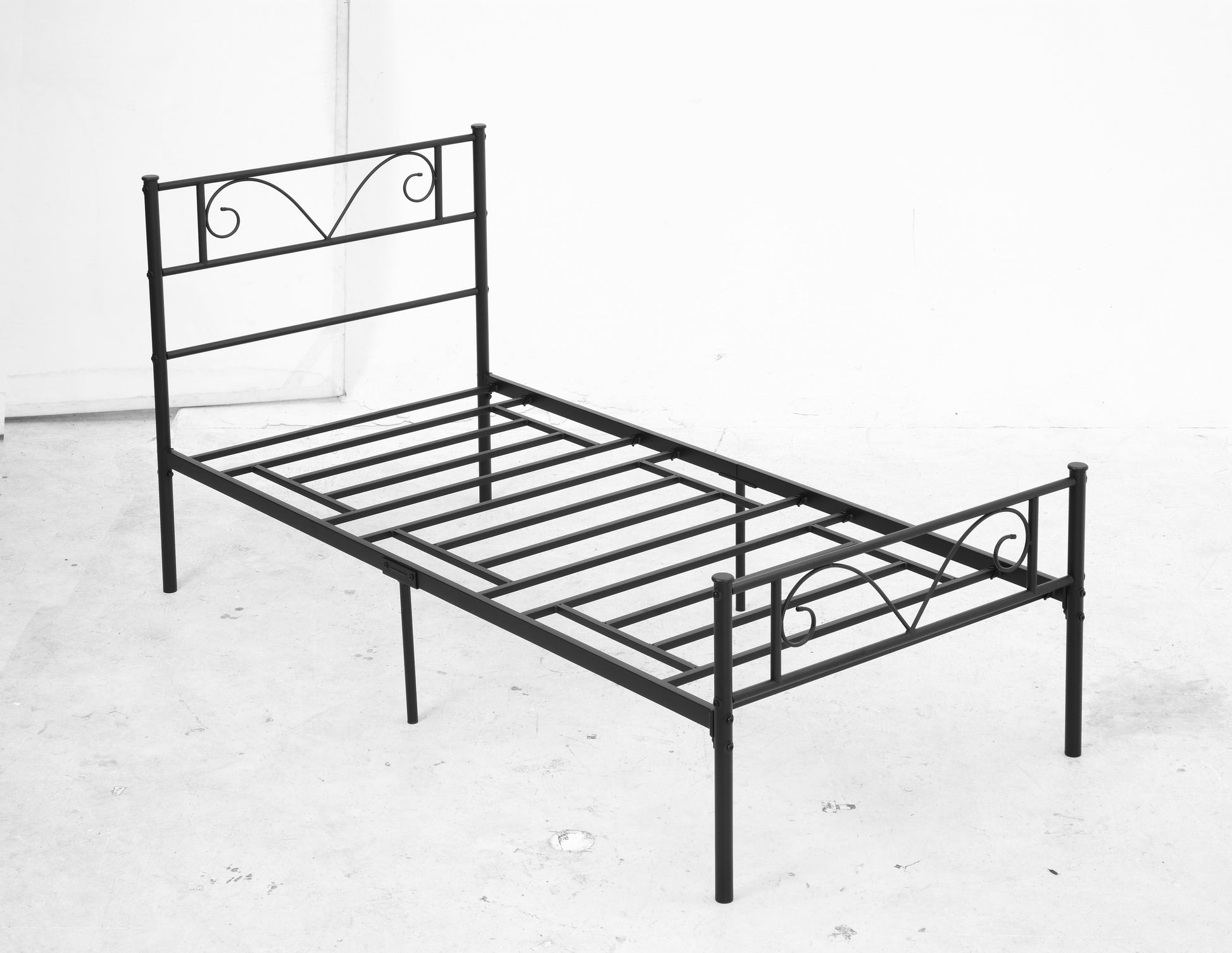 Single Metal Bed Frame 31 cm for 90x190 cm Mattress with Butterfly Shaped Headboard Bed Frame with Under-bed Storage Space 95x196x100 cm Black
