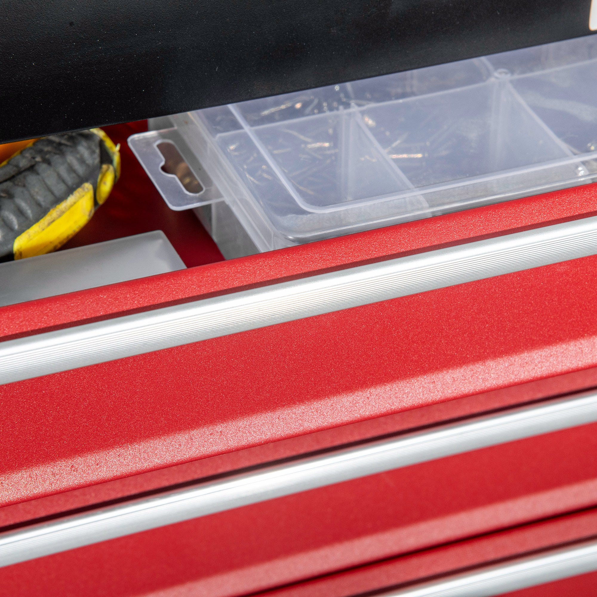 empty tool box, 51 x 22 x 39.5 cm toolbox with 4 drawers, upper storage compartment, handle, toolbox with 2 locks, made of steel, Black+Red