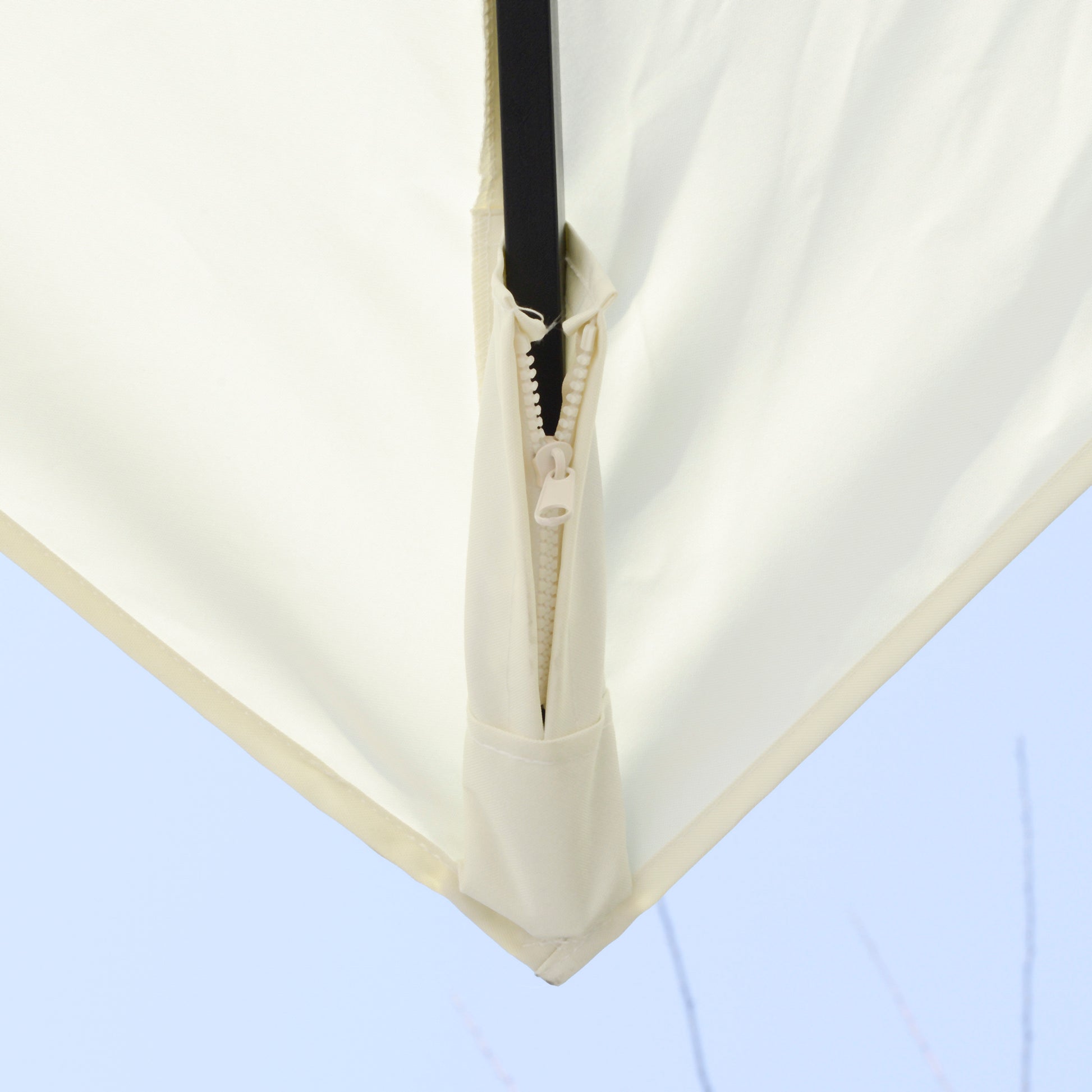 Crank Garden Umbrella 3x3 m Tilt and 360° Rotatable, Decentralized Arm Umbrella with Cross Base, Polyester 250g/㎡ and Aluminum, Cream