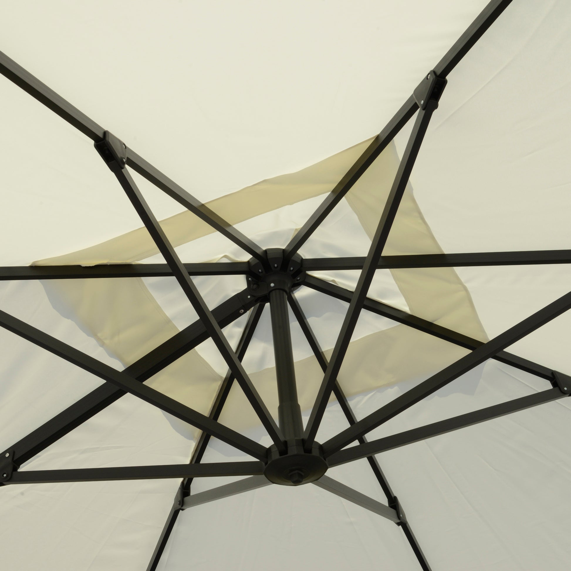 Crank Garden Umbrella 3x3 m Tilt and 360° Rotatable, Decentralized Arm Umbrella with Cross Base, Polyester 250g/㎡ and Aluminum, Cream