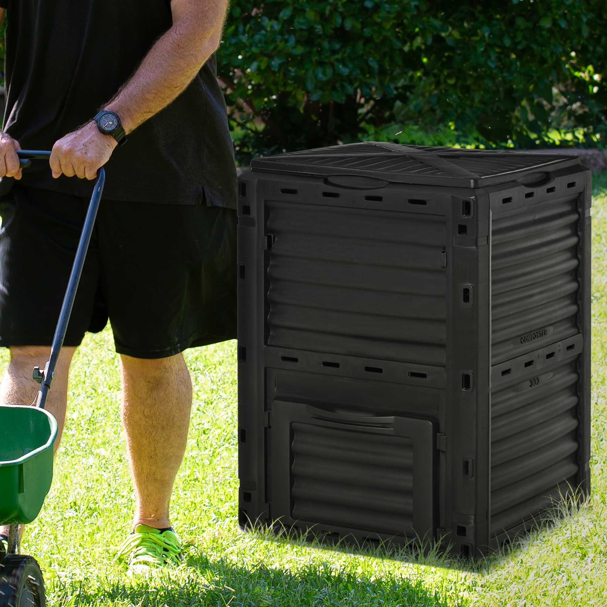 300L Capacity Organic Composter for Garden Fertilizer Production with 48 Vents 60.5x60.5x81.5 cm Black