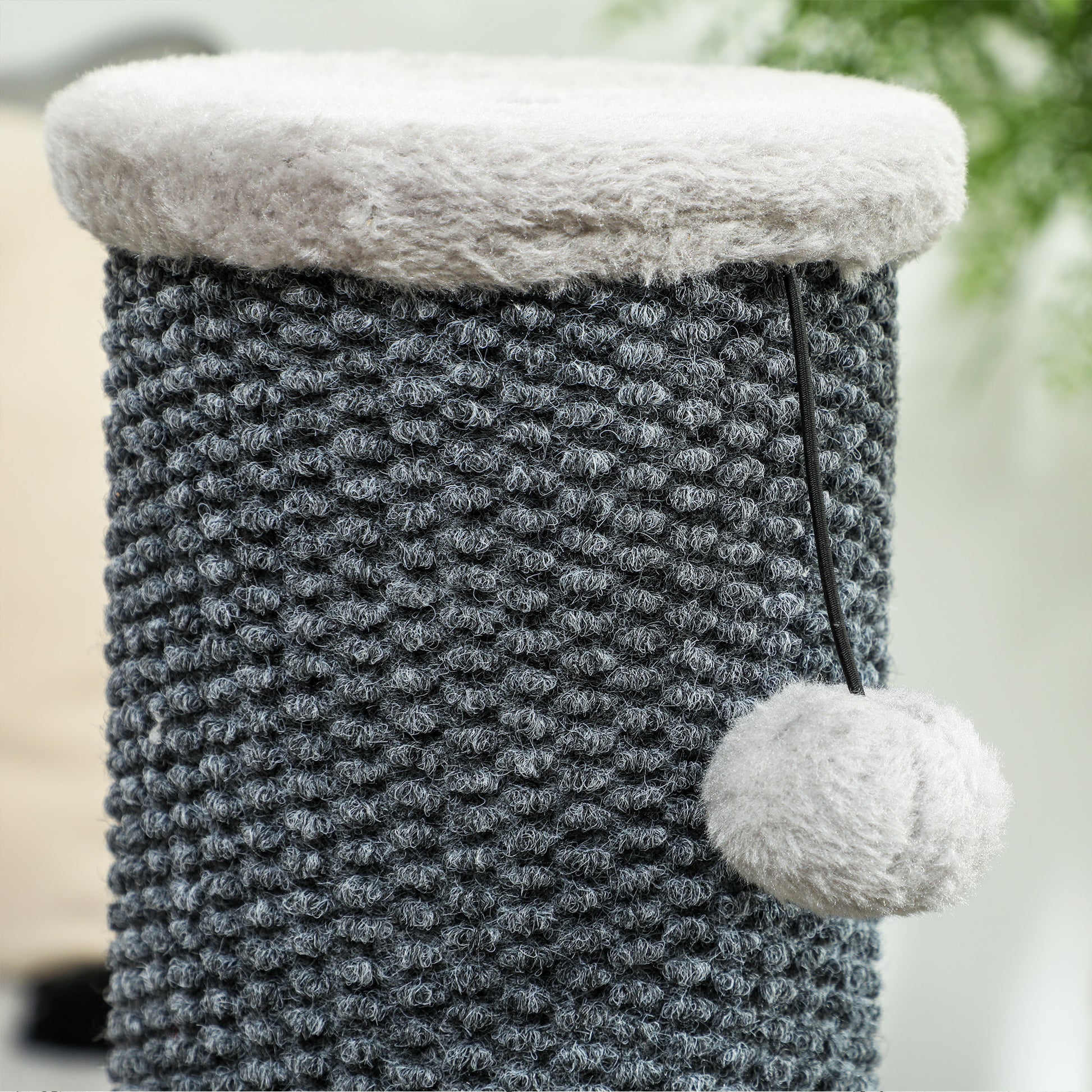 86 cm Cat Scratching Post, 3-in-1 Cat Scratcher Post with Large Base, Pineapple Pattern Carpet, Grooming Brush, and Play Ball, for Indoor, Light Gray
