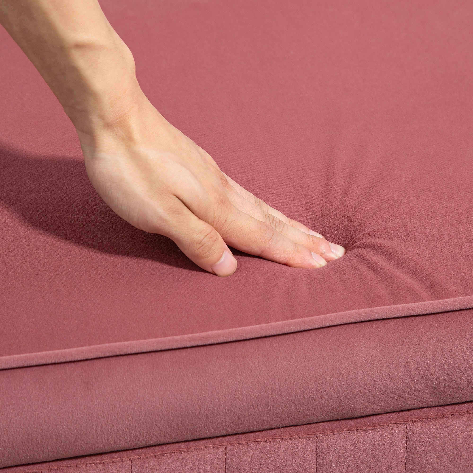 Velvet Upholstered End of Bed Bench Storage Ottoman with Gold Legs Entryway Bedroom Bench 108x44x43.5 cm Pink