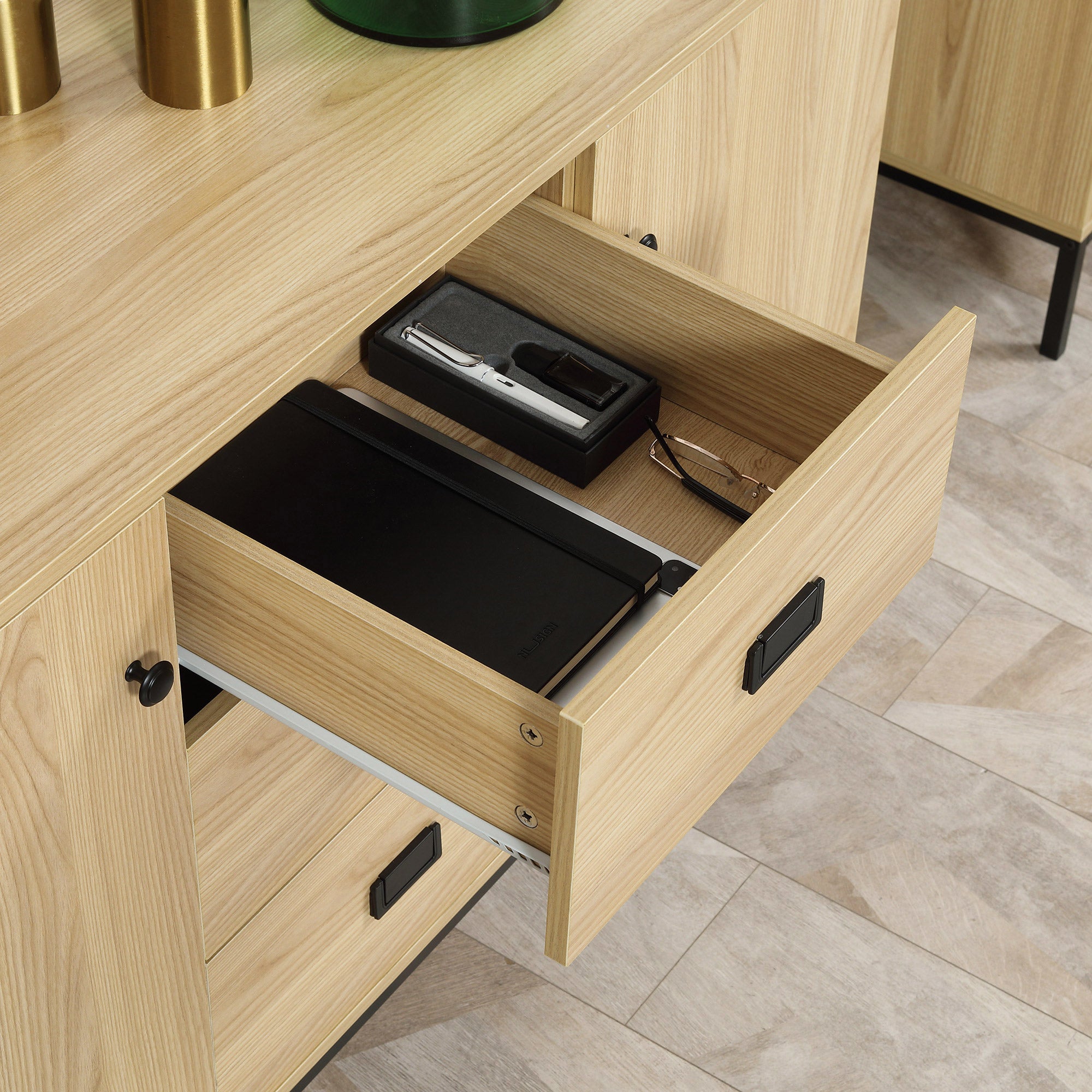 Kitchen Buffet Storage Cabinet 2 Cupboards Adjustable Shelf 3 Drawers Contemporary Style - 120 x 39.5 x 77 cm Natural
