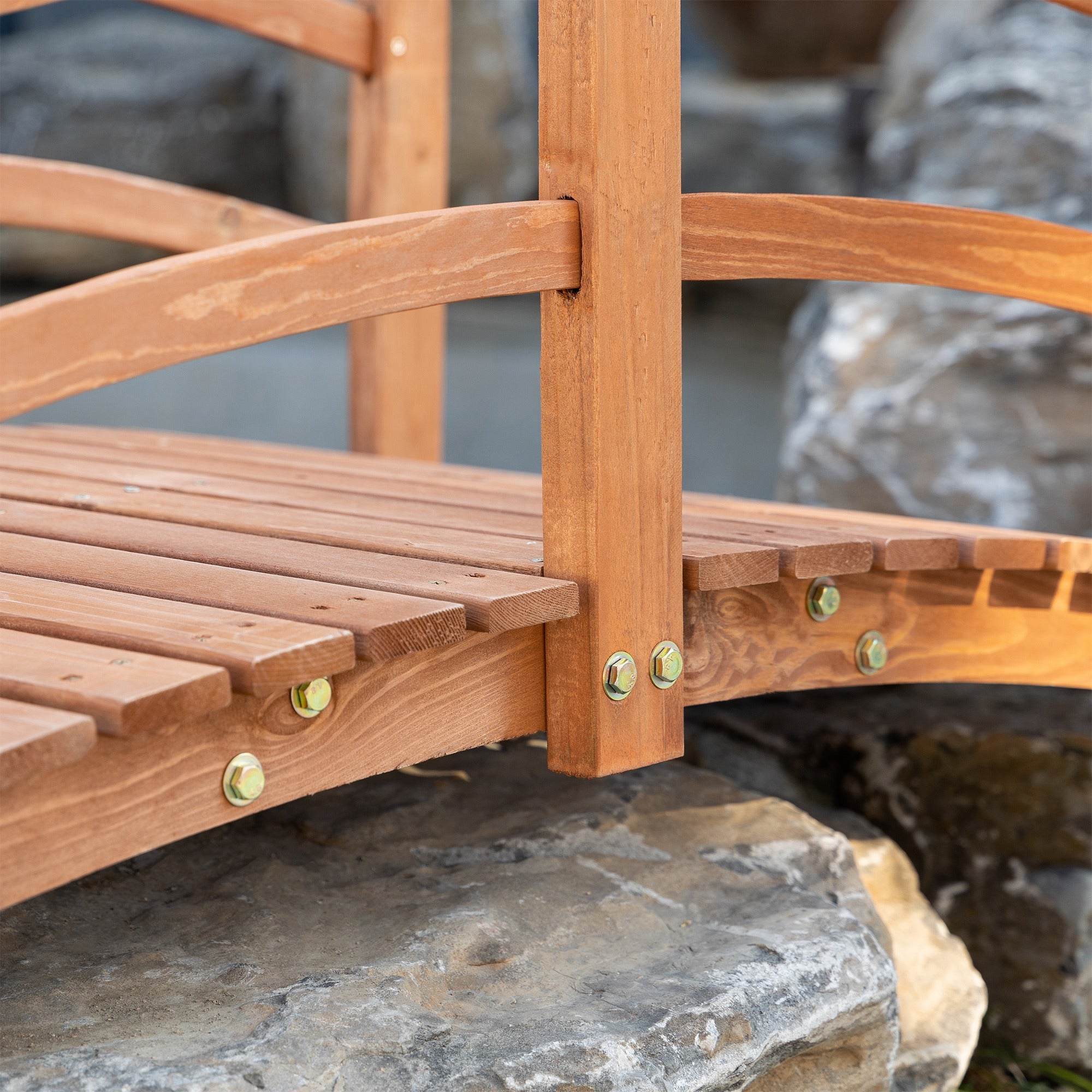 185x72x58 cm Natural Wood Arch Bridge with Handrails Garden Bridge for Patio Decoration Load 200 kg