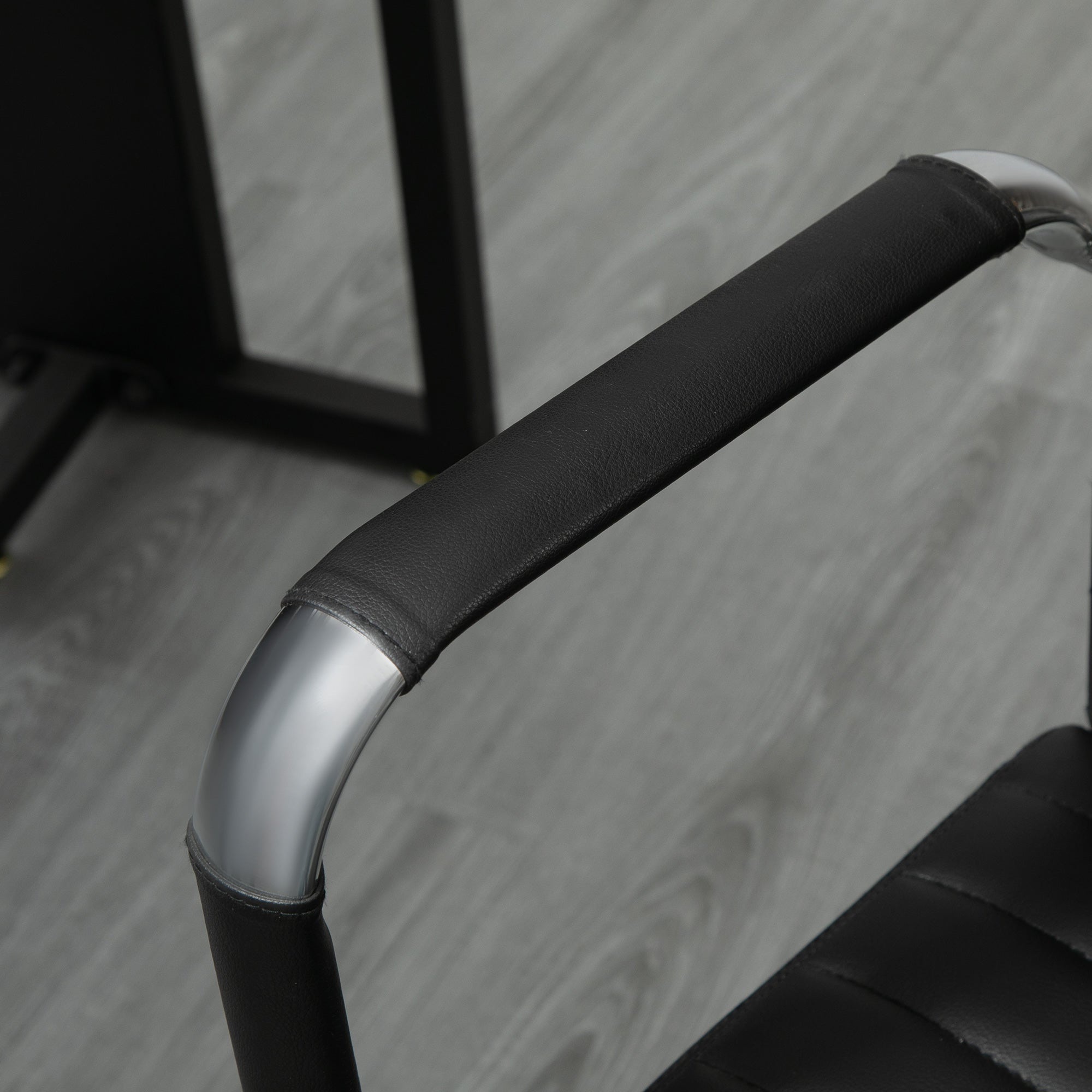 Office Chair Ergonomic Desk Chair with Tilt Function Executive Chair Height Adjustable Swivel Chair Padded Faux Leather Foam Black 54 x 62 x 104-114 cm