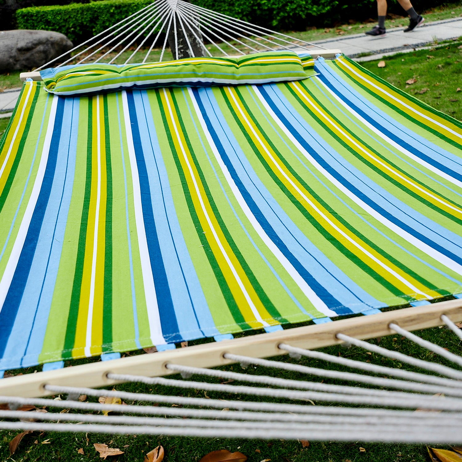Garden Hanging Hammock for 2 People Eco-Friendly Camping Hammock with Pillow 180 kg Load Blue and Green Stripes 3.4x1.4m