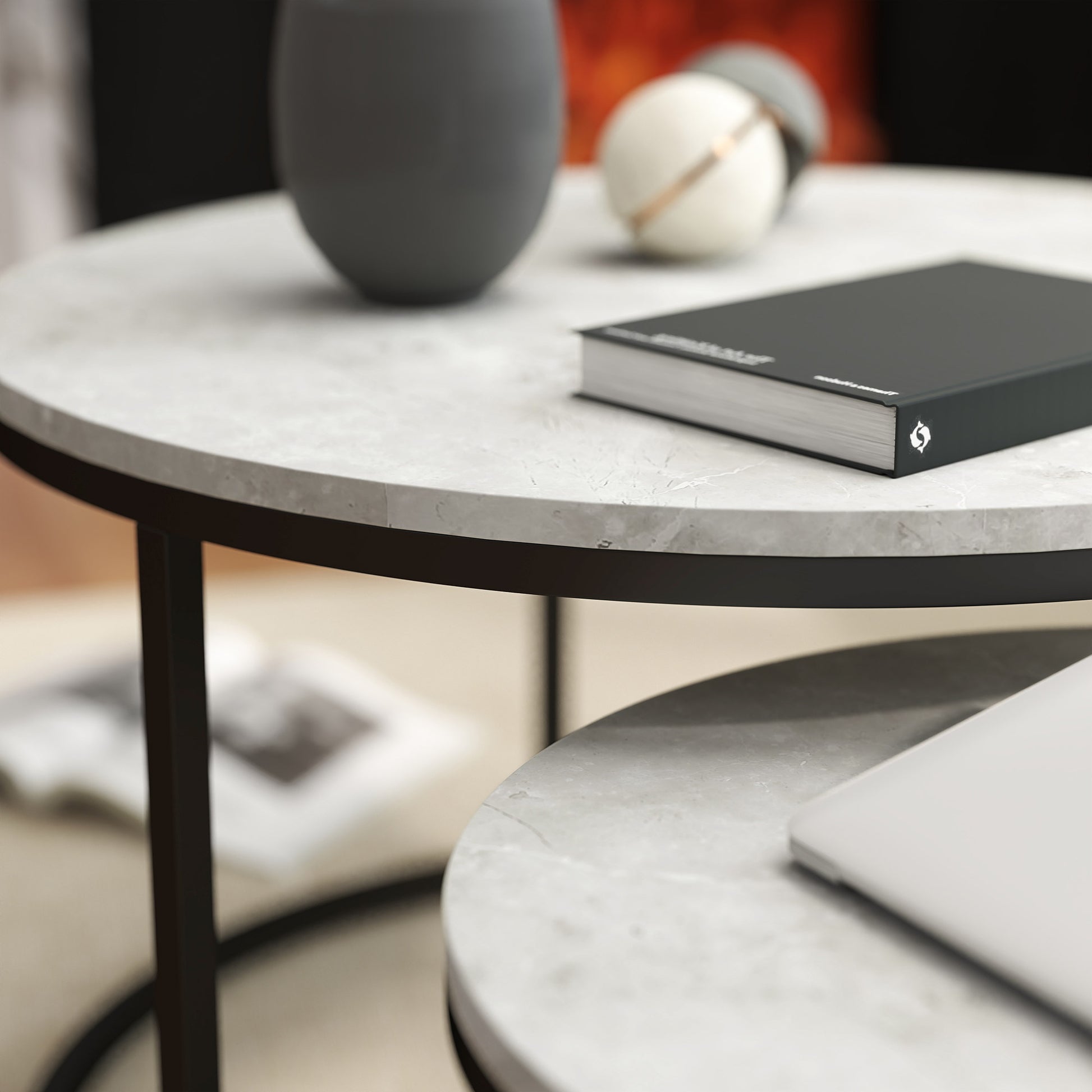 Round Coffee Table 2-Piece Set Stackable Side Table with Metal Frame, Living Room Table with Marble Effect Coffee Table for Living Room Bedroom 78.5 x 78.5 x 46.5 cm Light Grey