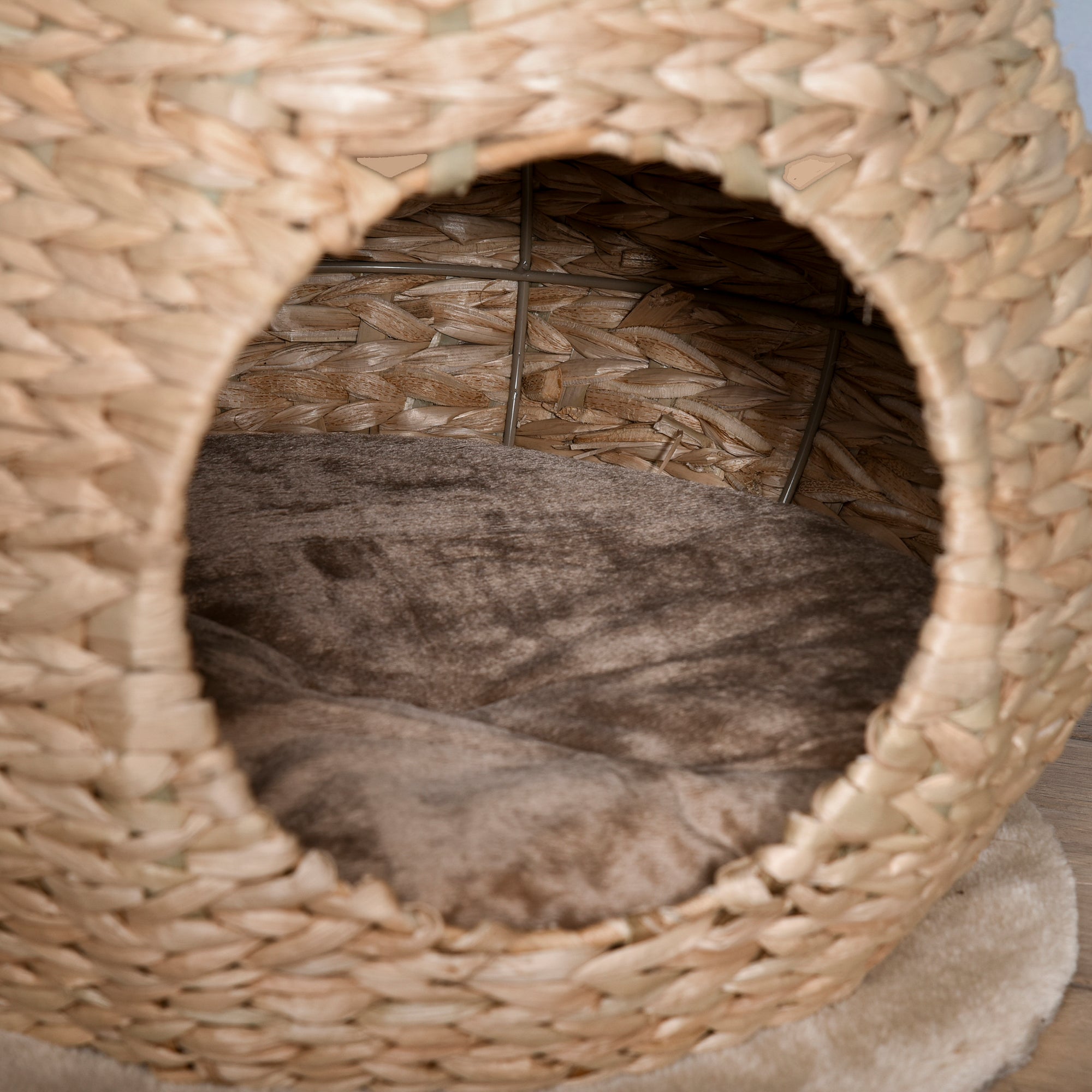 Cat Tree Scratching Post Kitten Furniture with Cat Cave Ball Toy Sisal Soft Plush Height 82.5cm Yellow