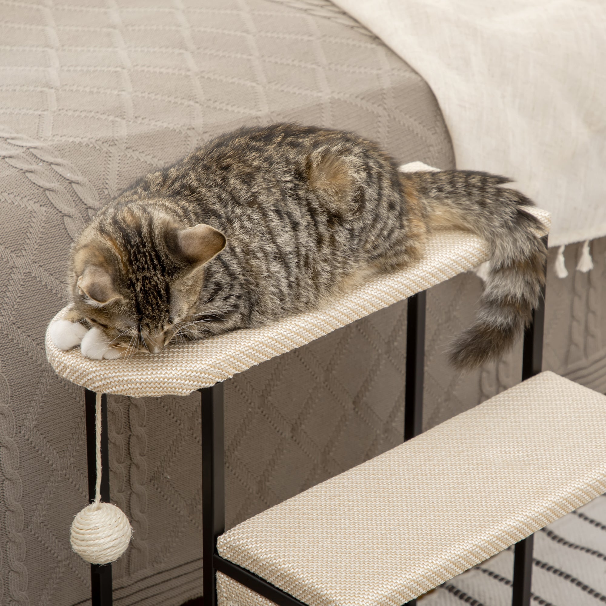 3-Level Pet Stairs for Pets with 3 Steps Hanging Ball Scratching Board and Steel Frame 47x45x47 cm Cream and Black