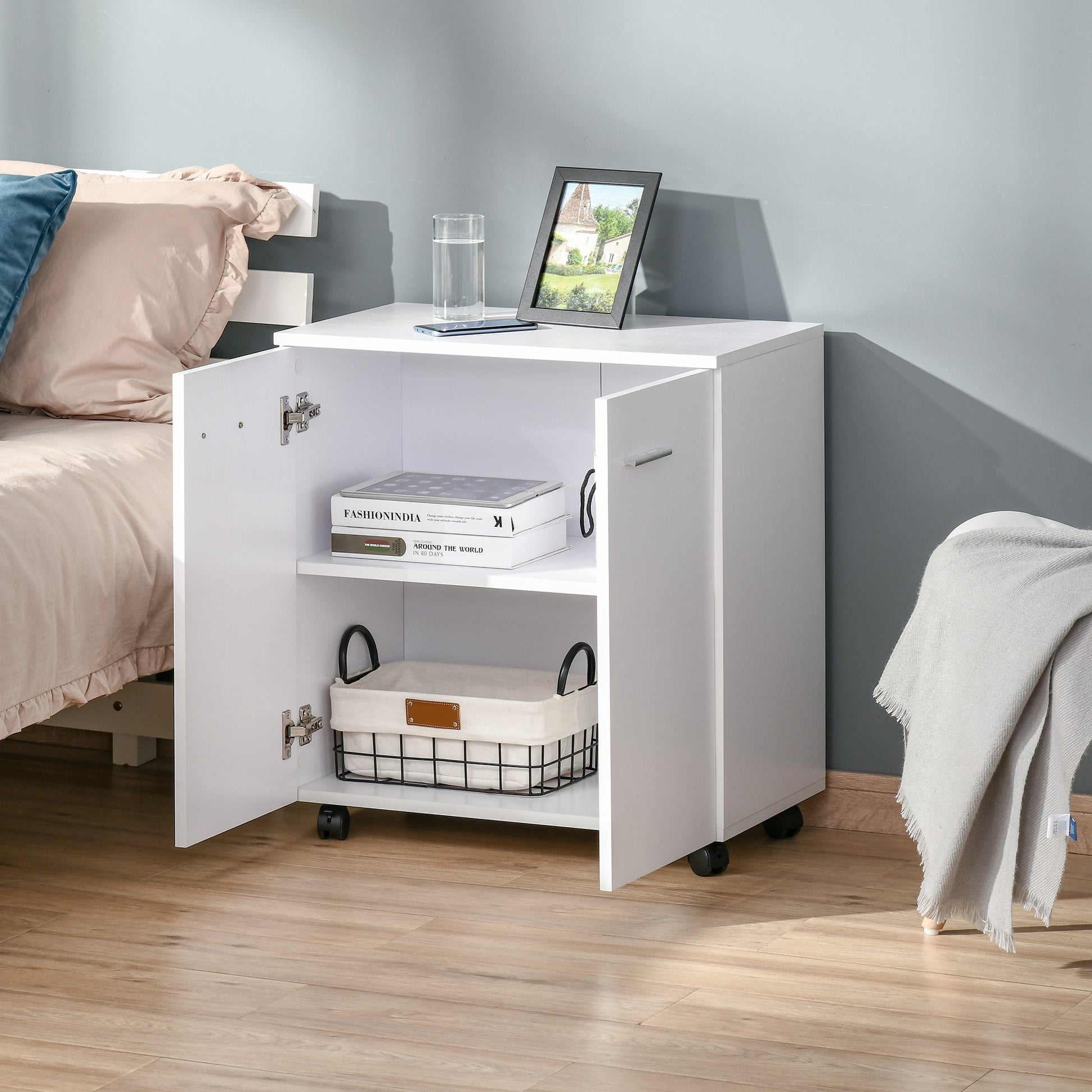 Mobile TV Stand Wooden Cabinet With Wheels and 2 Doors Console Dresser 60x35x65cm