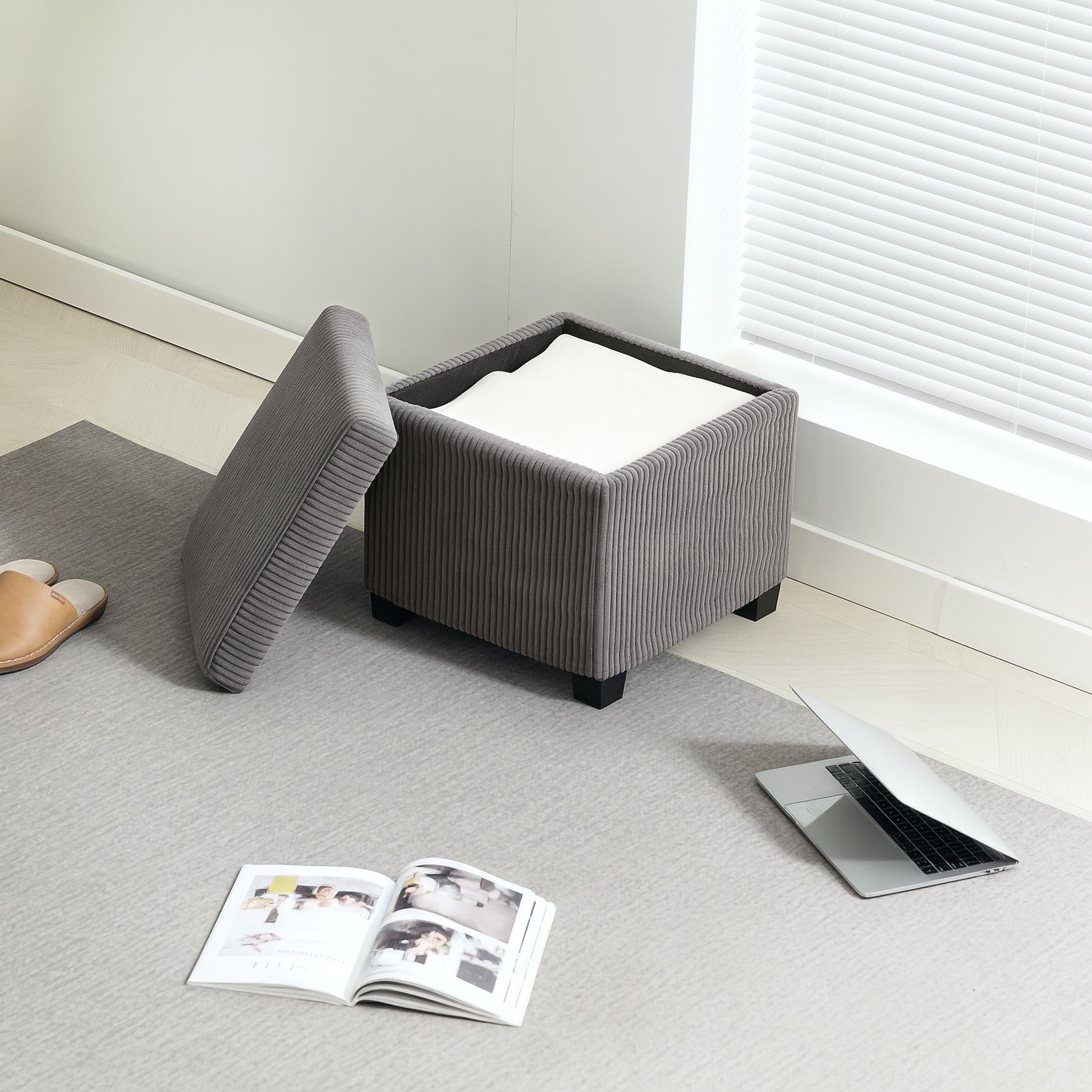 30L Storage Ottoman Cube Footrest Stool with Removable Lid, Upholstered in Corduroy Velvet, for Living Room Bedroom Entryway, Holds up to 120 Kg, 40 x 40 x 40 cm, Gray