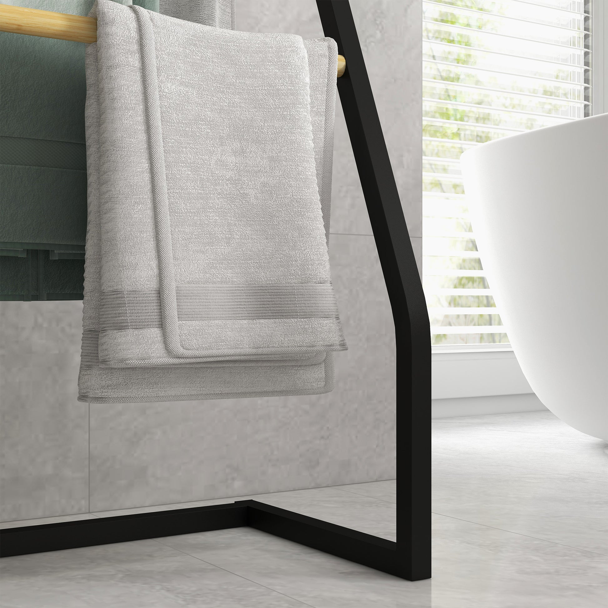 Free Standing Towel Rack for Bathroom with 4 Bamboo and Steel Bars for Laundry 40.5x28x98 cm Black and Natural