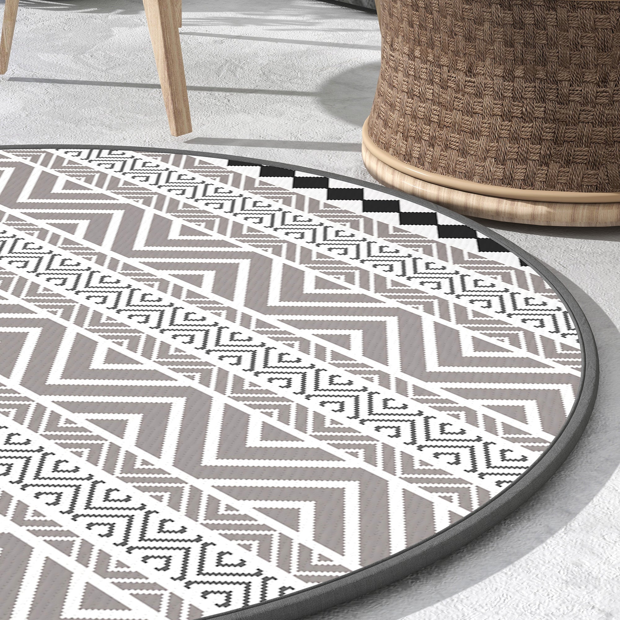 Round Outdoor Rug Reversible Mat with Carry Bag, Waterproof Plastic Mat for Garden, Patio, Camping, 180 cm, Gray+Black