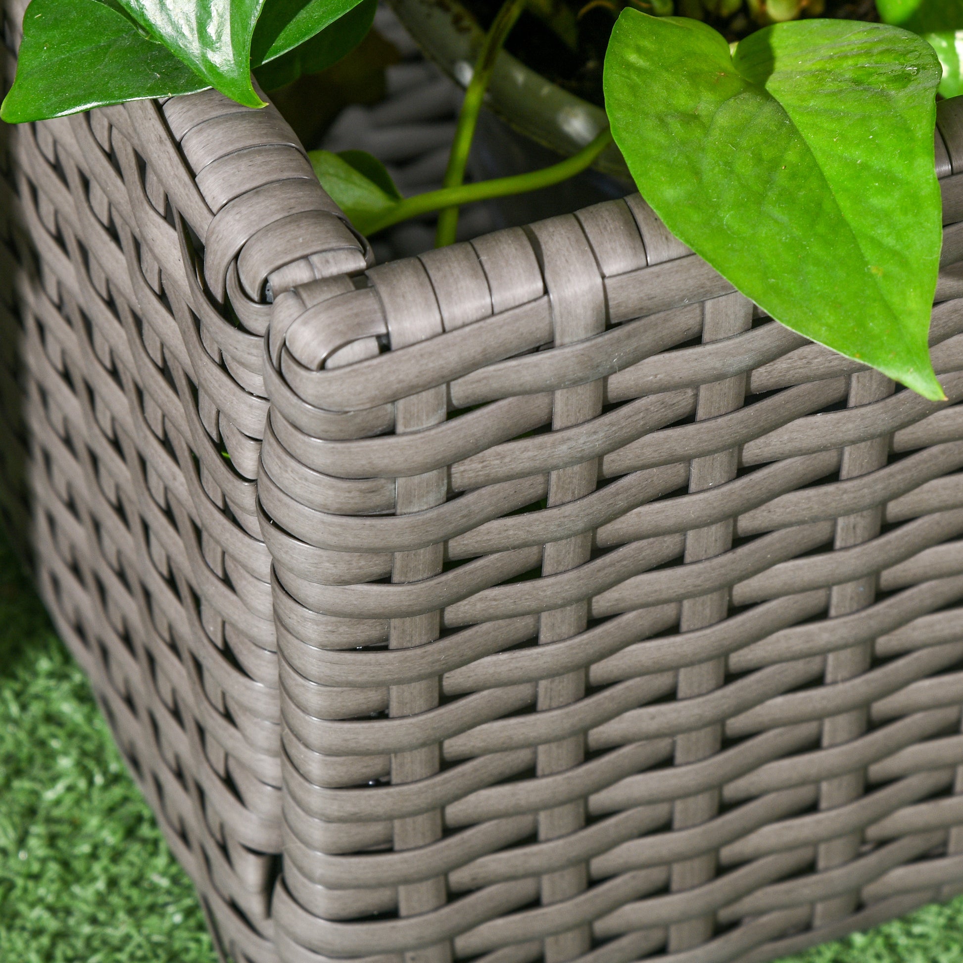 Planter with Trellis Raised Planter Stand for Plants with Trellis Rectangular Flower Box in Woven PE Resin and Steel dim. 103L x 29W x 103H cm Gray