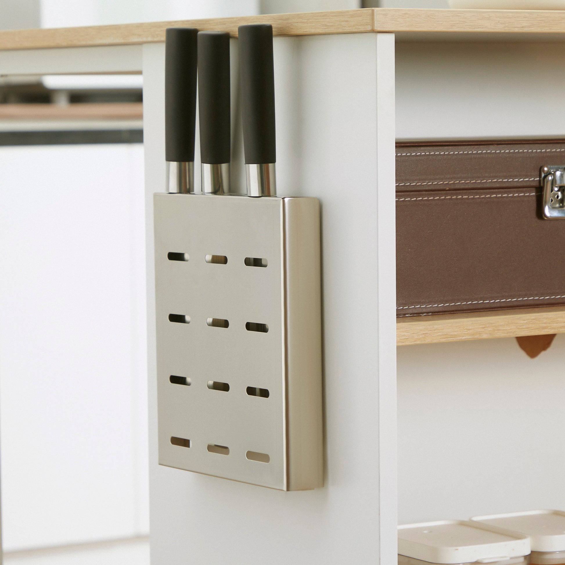Kitchen Bar Table with 3 Shelves and Stainless Steel Knife Holder, 105 x 65 x 90 cm, White and Natural