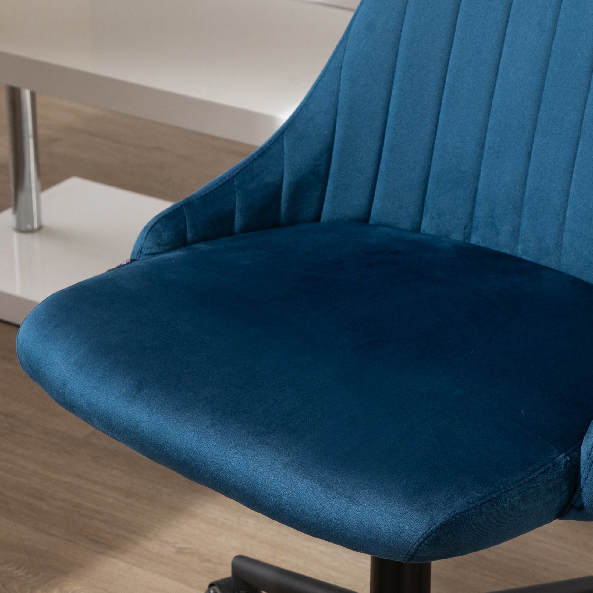 Office Chair Swivel Desk Chair Ergonomic Line Design Adjustable Height 360° Rotatable Foam Velvet Polyester Blue 50 x 58 x 77-87 cm
