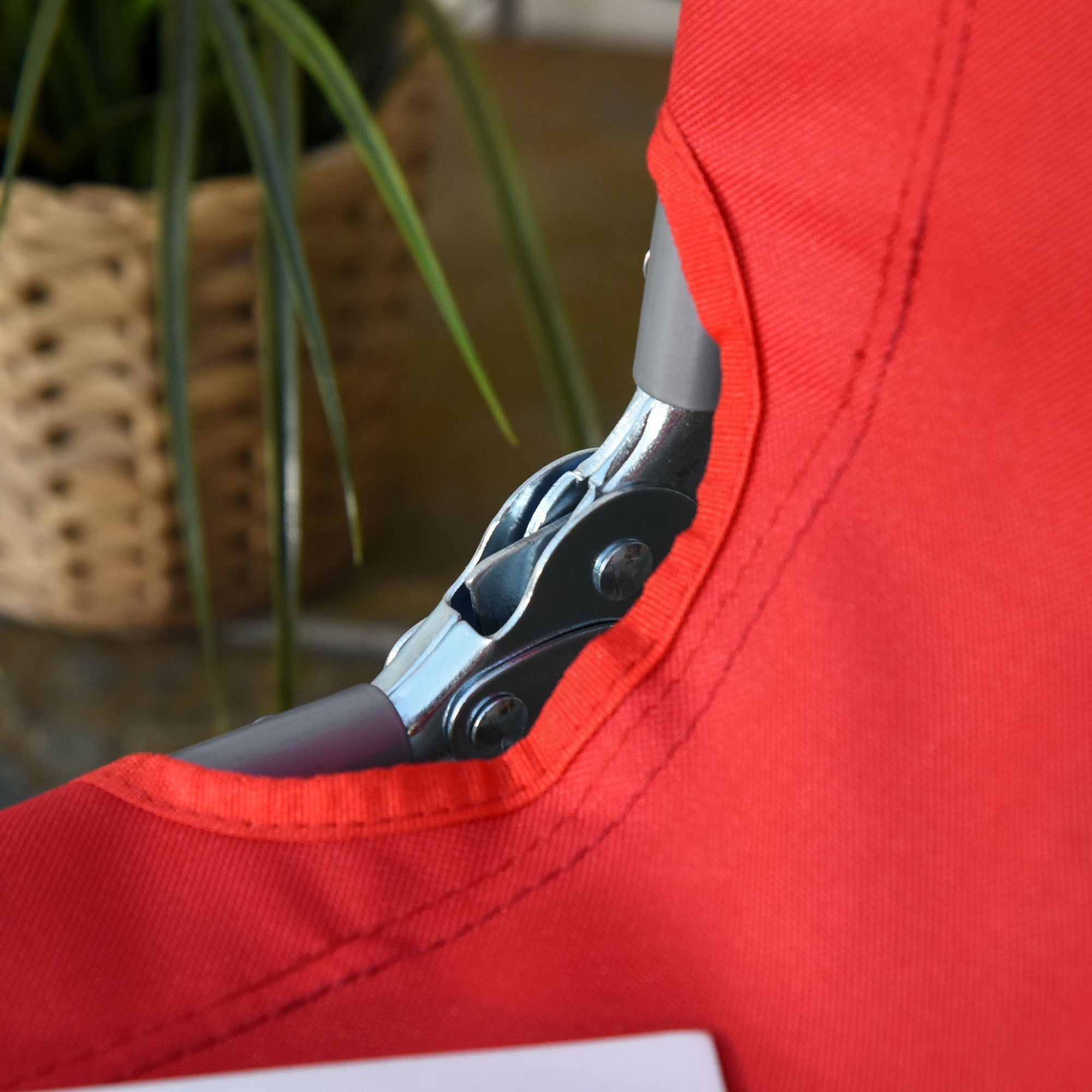 Foldable Sun Lounger Garden Lounger, Lounge Chair with 5-Position Adjustable Backrest, Weather-Resistant Camping Lounger, Garden Chair for up to 120 kg, for Garden Vacation Outdoor Beach Pool, Red