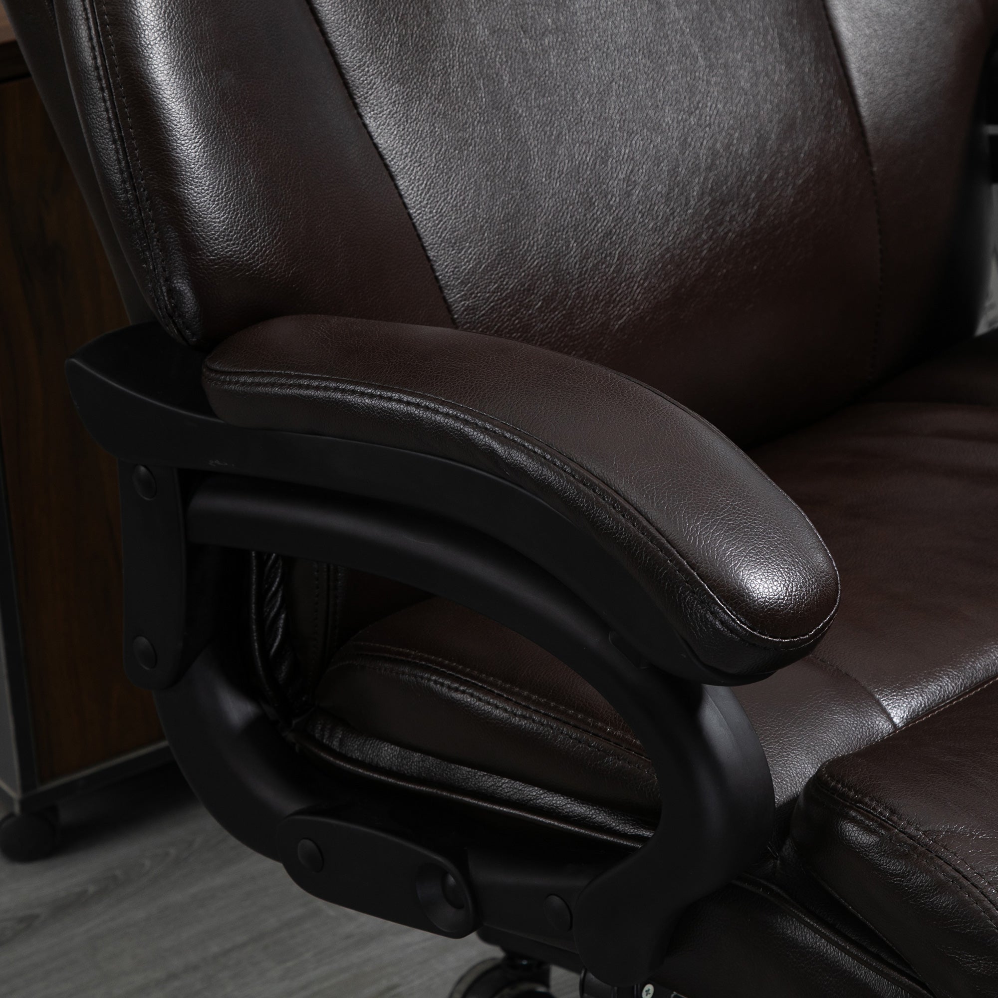 Office Chair Executive Gaming Chair Swivel Chair Rocking Function Thick Padding 180 kg Capacity Ergonomic Design Height Adjustable Faux Leather Brown 72x83x114-122 cm
