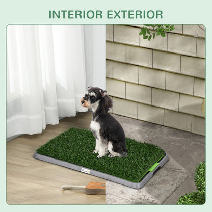 Dog Toilet with 2 Artificial Grass Patches Dog Litter Box with Grid and Tray for Puppy Training Indoors and Outdoors 67x41x3.5 cm Green