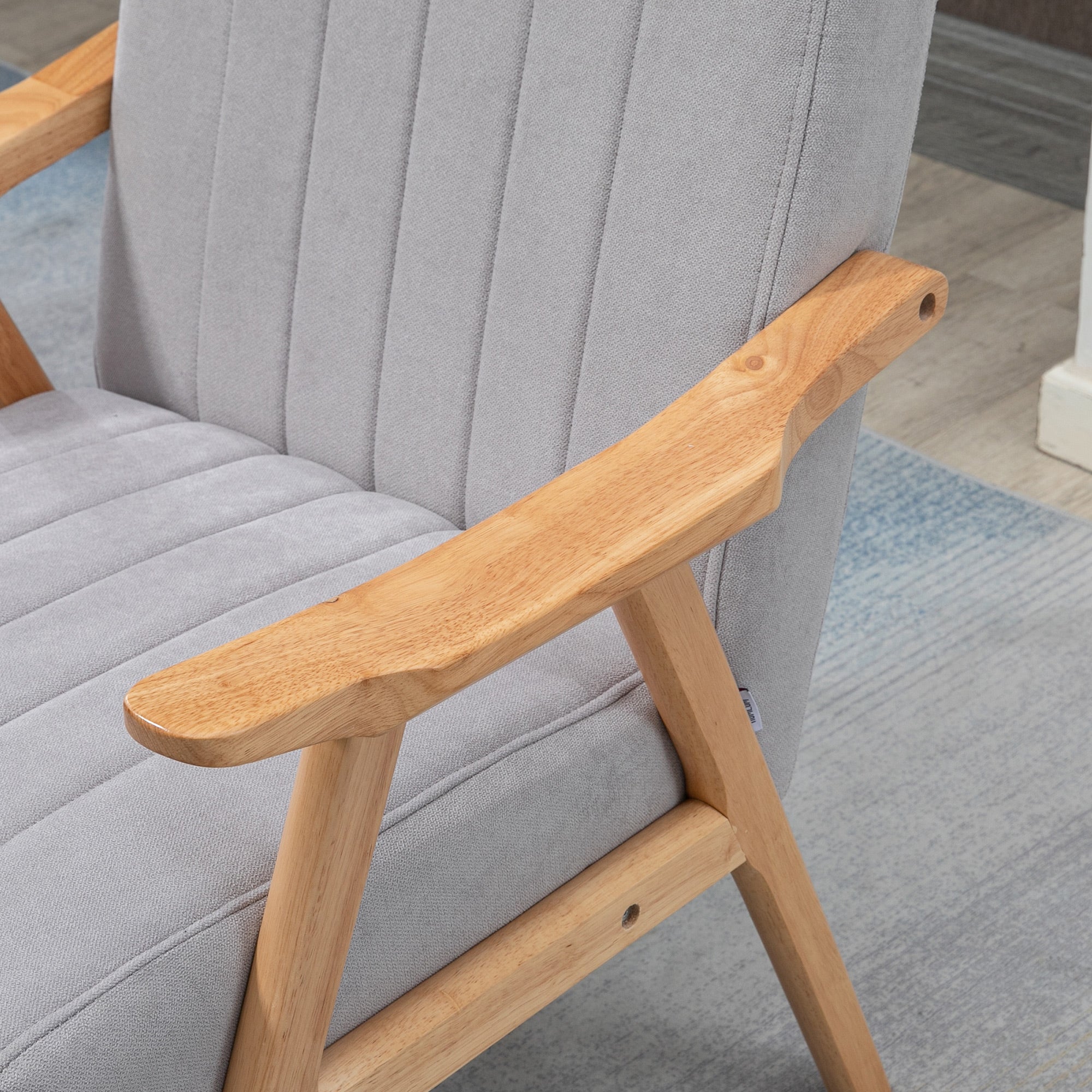 Armchair Living Room Lounge Chair Armrest Chair Recliner with Rubberwood Legs, Upholstered Chair with Velvet Look, Reading Chair for Bedroom Home Office Light Gray
