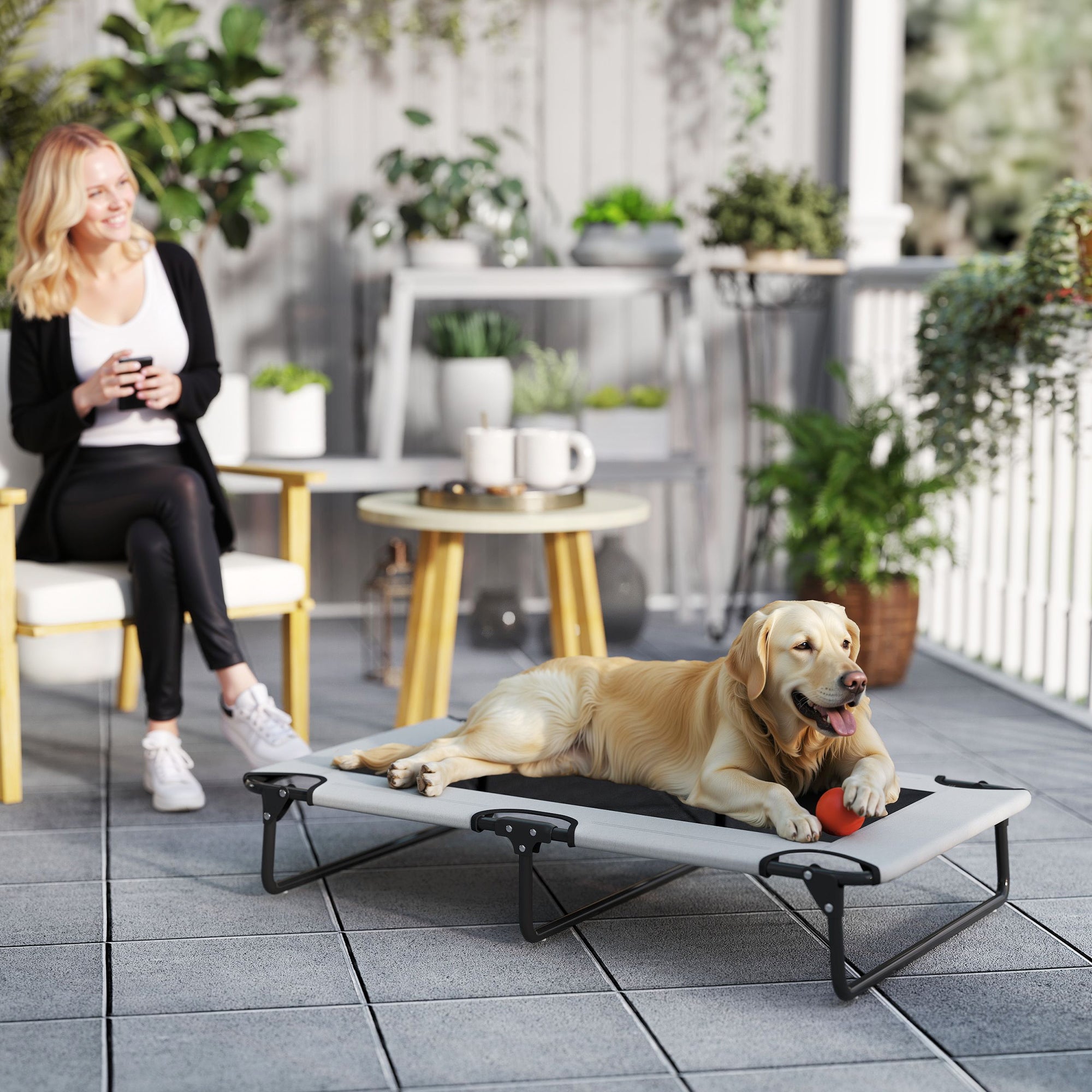 Elevated Folding Dog Bed Pet Bed, Outdoor Dog Lounger with Mesh Design, Breathable, for Large Dogs Light Gray Oxford 107 x 61 x 20 cm