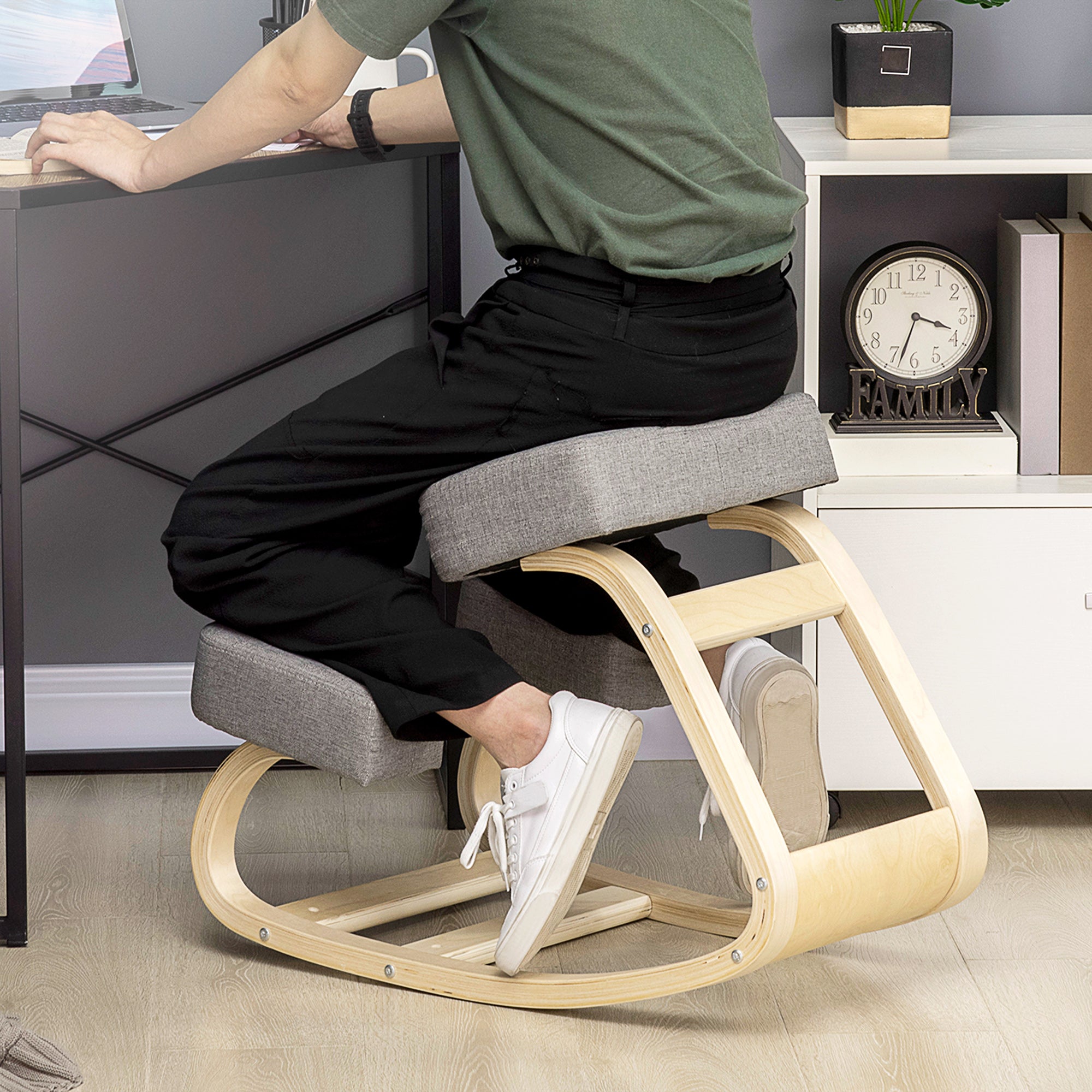 Ergonomic Kneeling Chair in Birch Wood, Posture Chair with Foam and Polyester Cushion for Home and Office, Gray