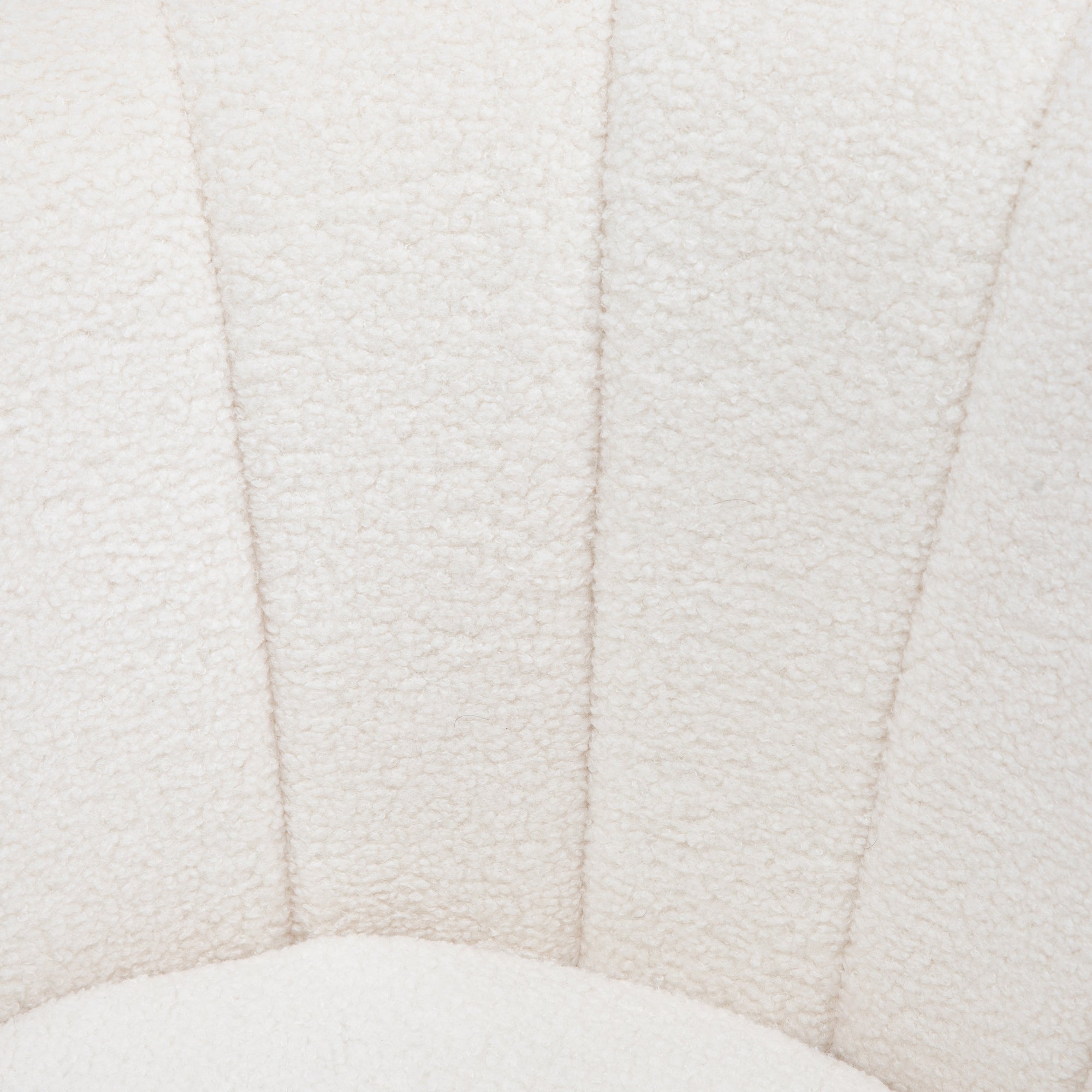 Shell-Shaped Upholstered Armchair, Relax Armchair with Metal Legs, Makeup Chair with Fleece Optics, for Bedroom Living Room, White
