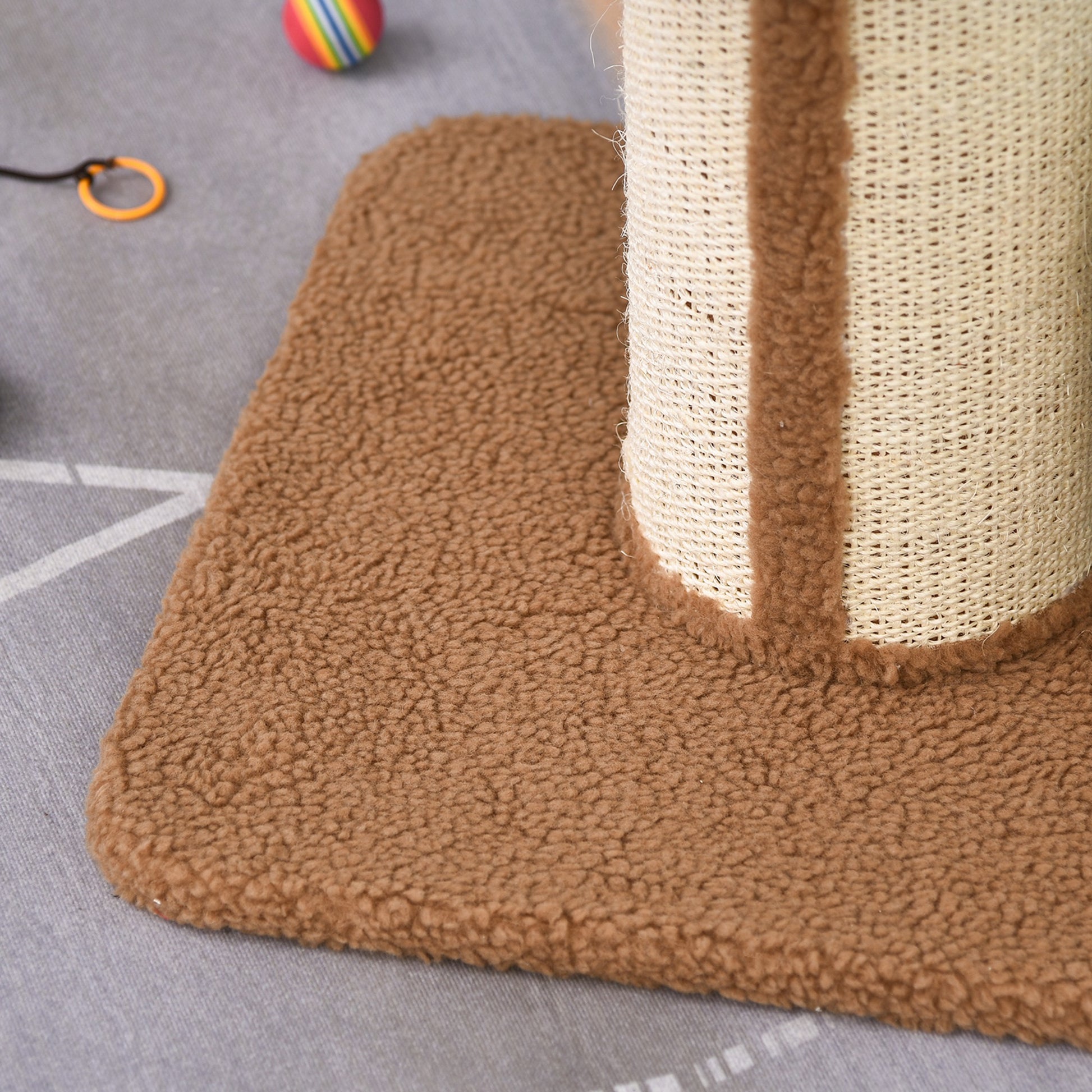 Cat Tree 91 cm Cat Tower with Sisal Posts, Platform, Cushion Multi-Level Cat Scratching Tree, Climbing Tree, for Medium Cats, Light Brown