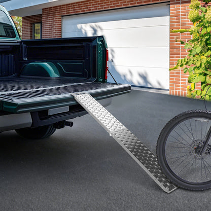 Folding Steel Loading Ramp with Maximum Load 230 kg, Non-Slip Space-Saving Ramp for 22 cm Wide Wheels, for Motorcycles and Bikes, 190x22x8 cm, Silver