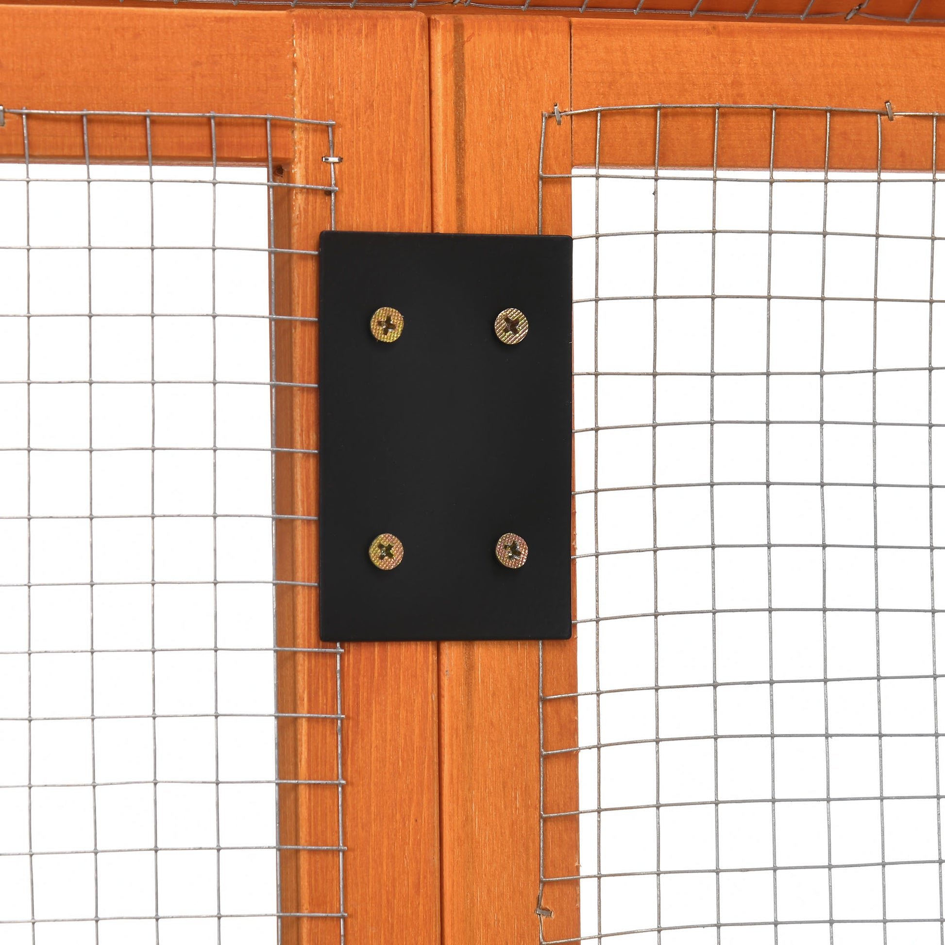 Outdoor Chicken Coop 140x88.5x106 cm Chicken Coop for 1-3 Chickens with 3 Perches Wood Frame and 2 Doors with Lock for Yard Natural Wood