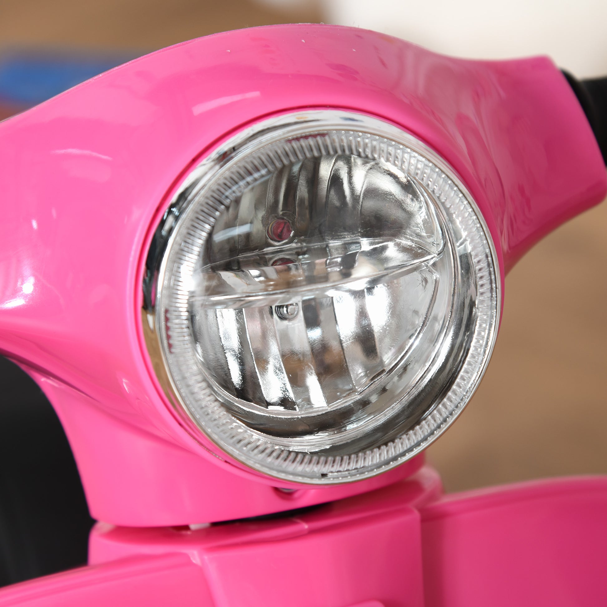 Electric Vespa Motorcycle for Kids 18-36 Months 6V Battery-Powered Bike with Headlight Horn and 4 Wheels Children's Motorcycle with License 66.5x38x52 cm Pink