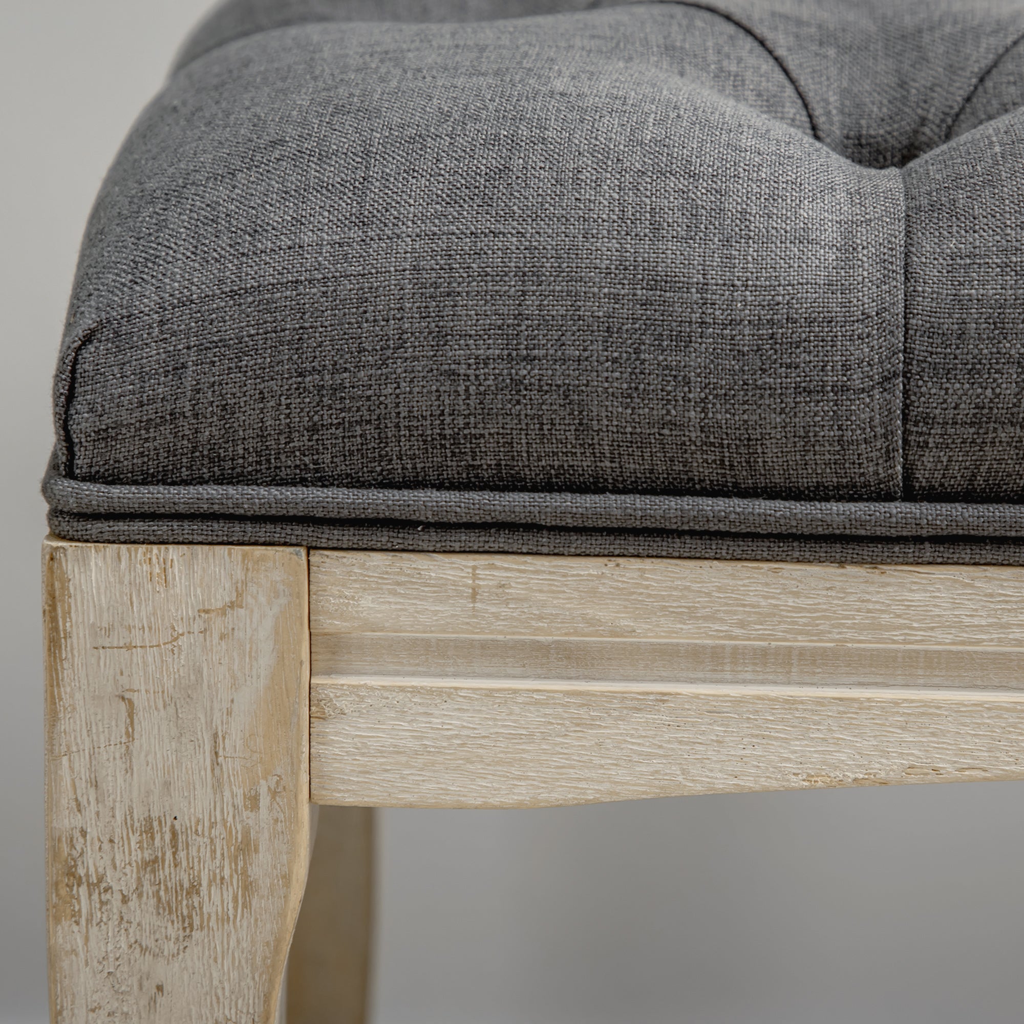 Button-Tufted Bench Classic Chic Style 110 cm End of Bed Linen Upholstered Rubber Wood Legs Gray