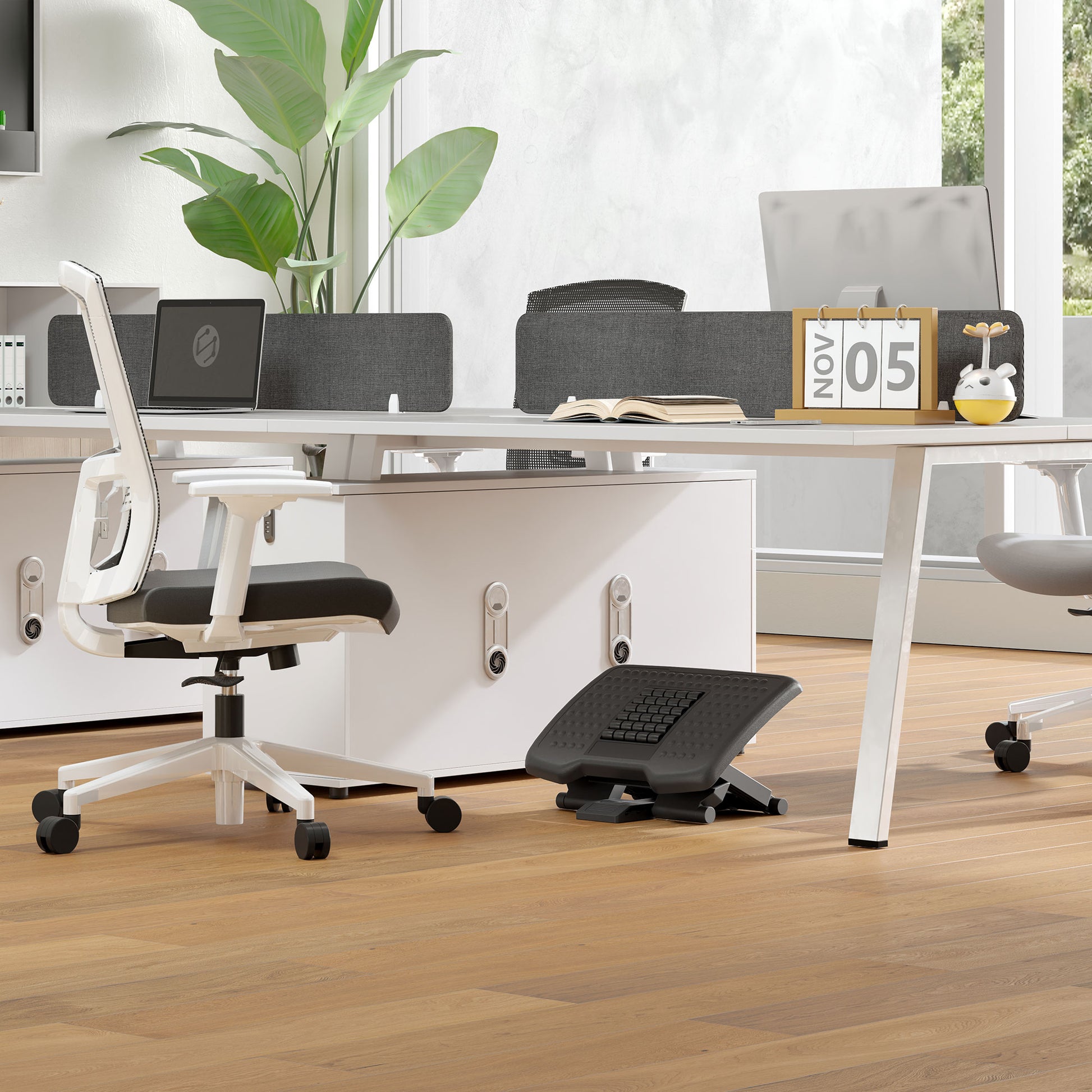 Footrest Desk Ergonomic 3 Step Height Adjustable Footrest Footstool with Massage Function Footrest for Home Office, Home, Office