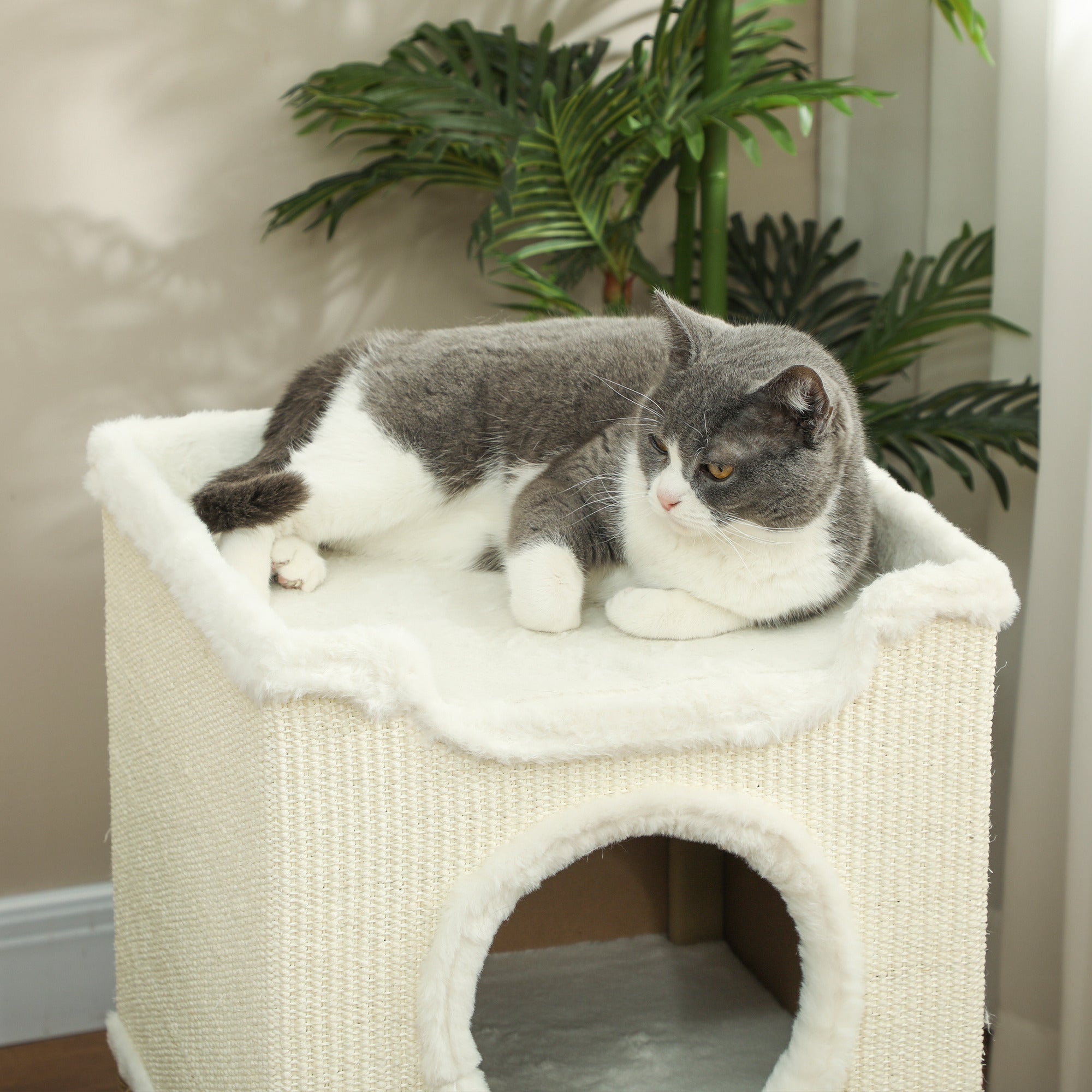 Indoor Cat Niche 3-Level Cat Tower with Open Top Platform, Sisal Scratching Barrel for Pets under 6 kg, 41 x 41 x 75.5 cm, Cream