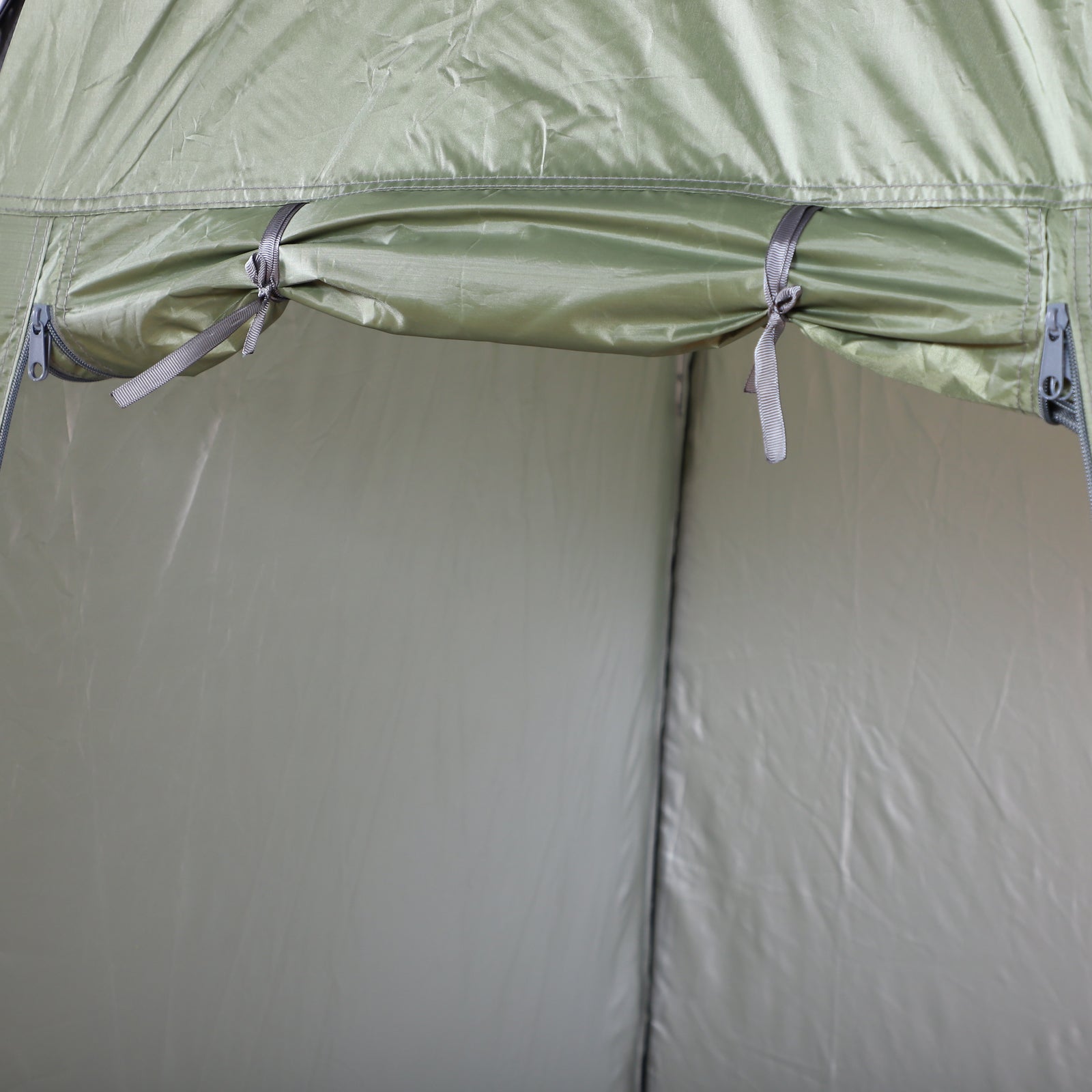 Pop-Up Shower Tent Portable Privacy Tent Instant Tent with Carrying Bag for Bathroom Dressing Room 120x120x190 cm Green