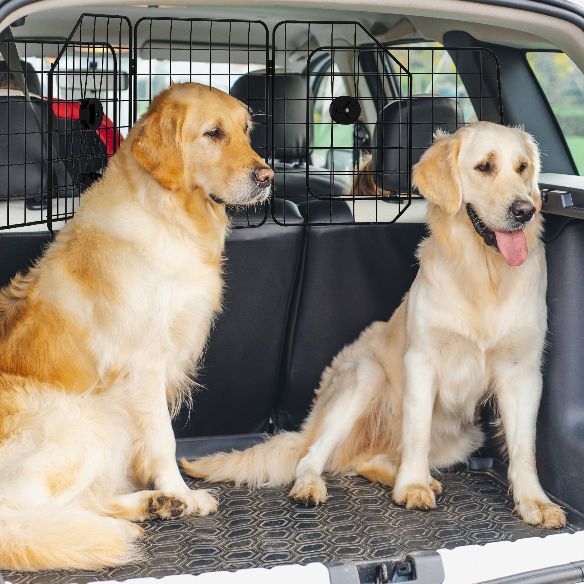 Dog Guard Car Universal Boot Guard Adjustable Width Dog Protective Guard Car Barrier Partition for Dogs made of Steel Black 93-150 x 42 cm