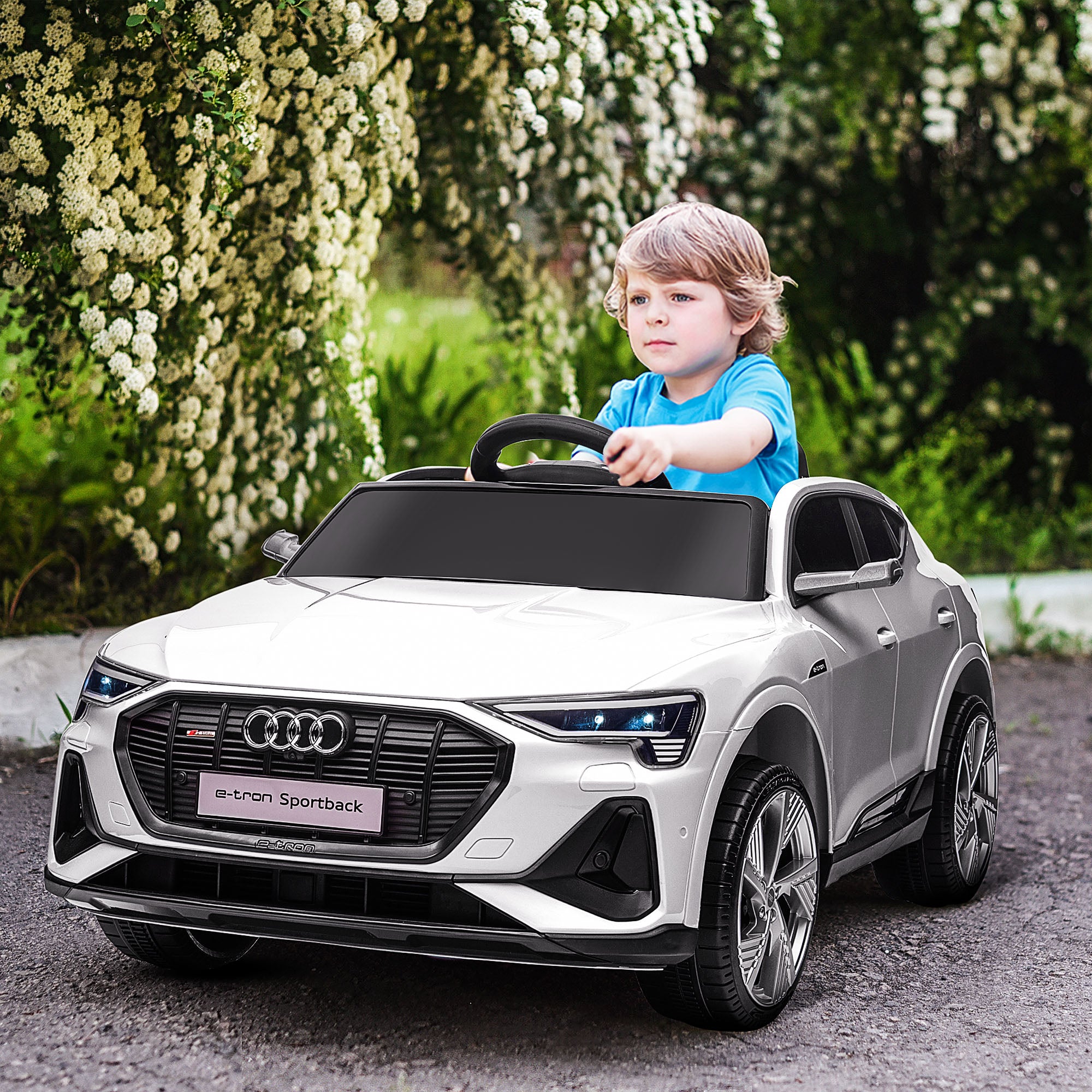 Electric Kids Car 12V Electric Vehicle Audi E-tron Electric Car with Remote Control, Safety Belt, Music (MP3/USB/TF), Kids Vehicle for Children 3-5 Years, 3-5 km/h, White