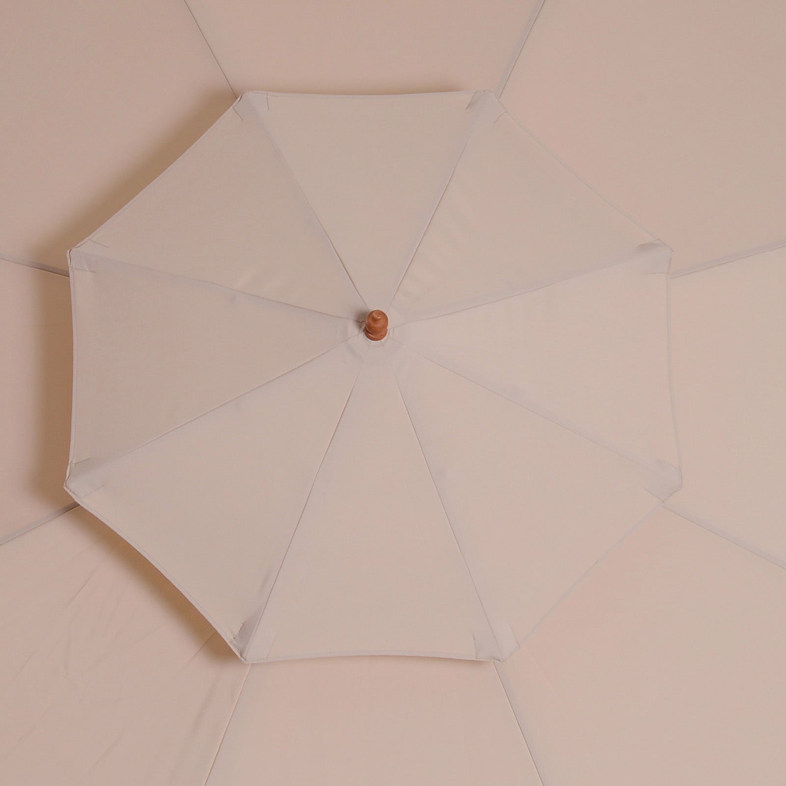Straight Wooden Garden Parasol Round Parasol Polyester 180 g/m² 2 Roof dia. 2.7 x 2.6H m beige