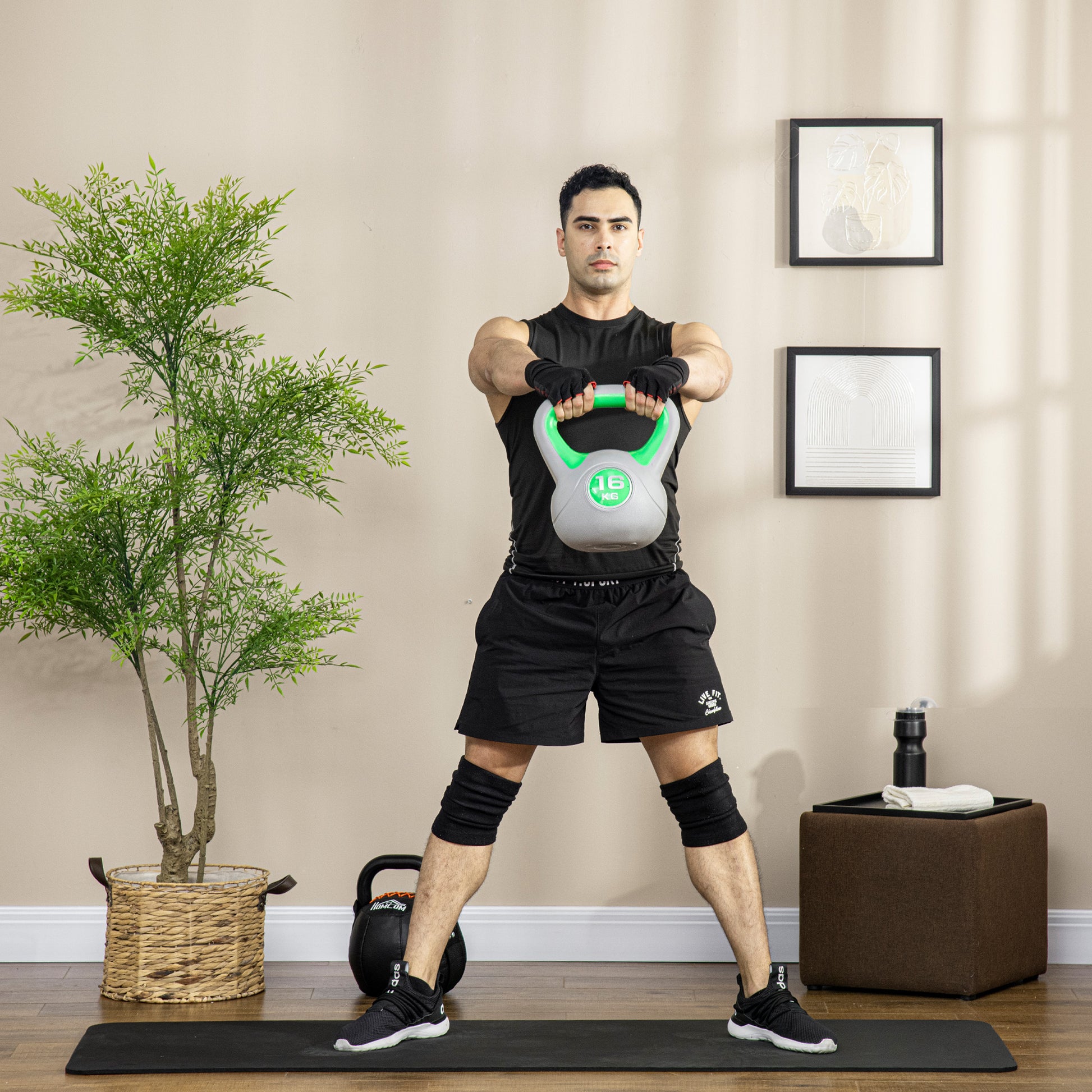 SPORTNOW 16kg PU and Sand Kettlebell with Flat Base and Practical Handle for Deadlifts, Squats, and Lifts, 26x18x32 cm, Green