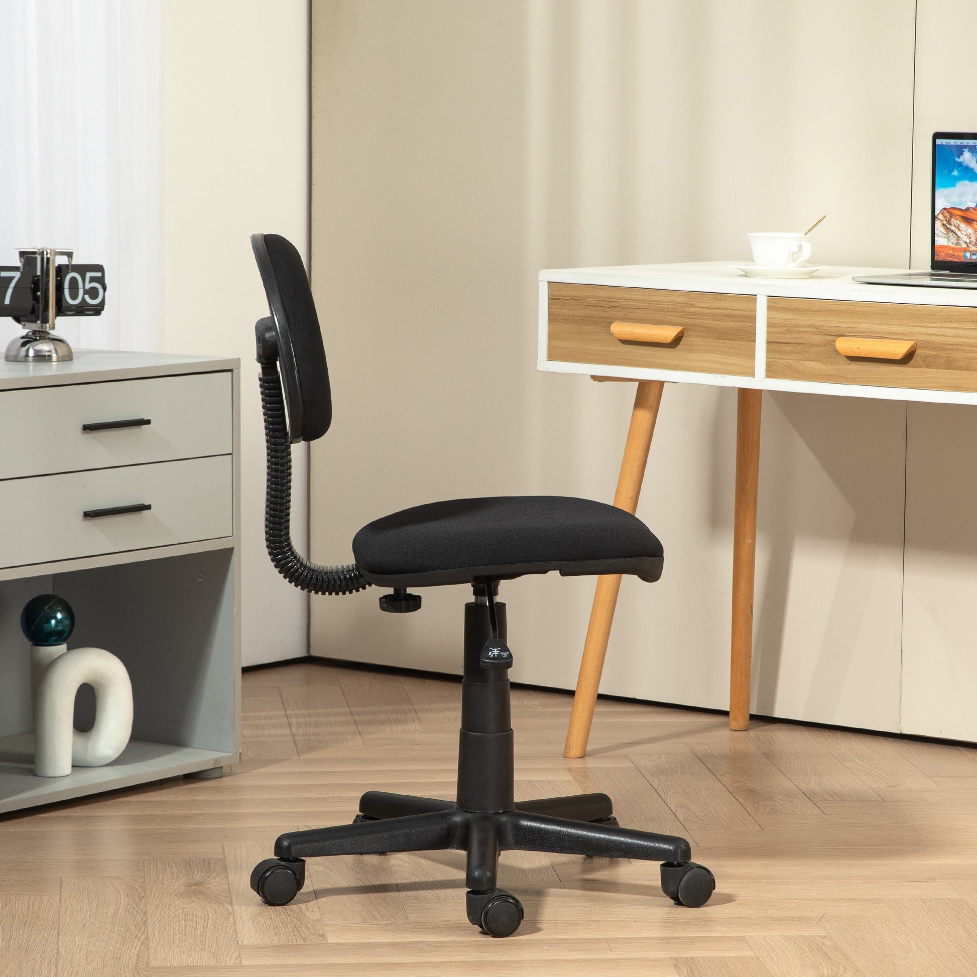Office Chair Ergonomic Desk Chair, Height Adjustable Swivel Chair made of Elastic Fabric Computer Chair for Study Room Black