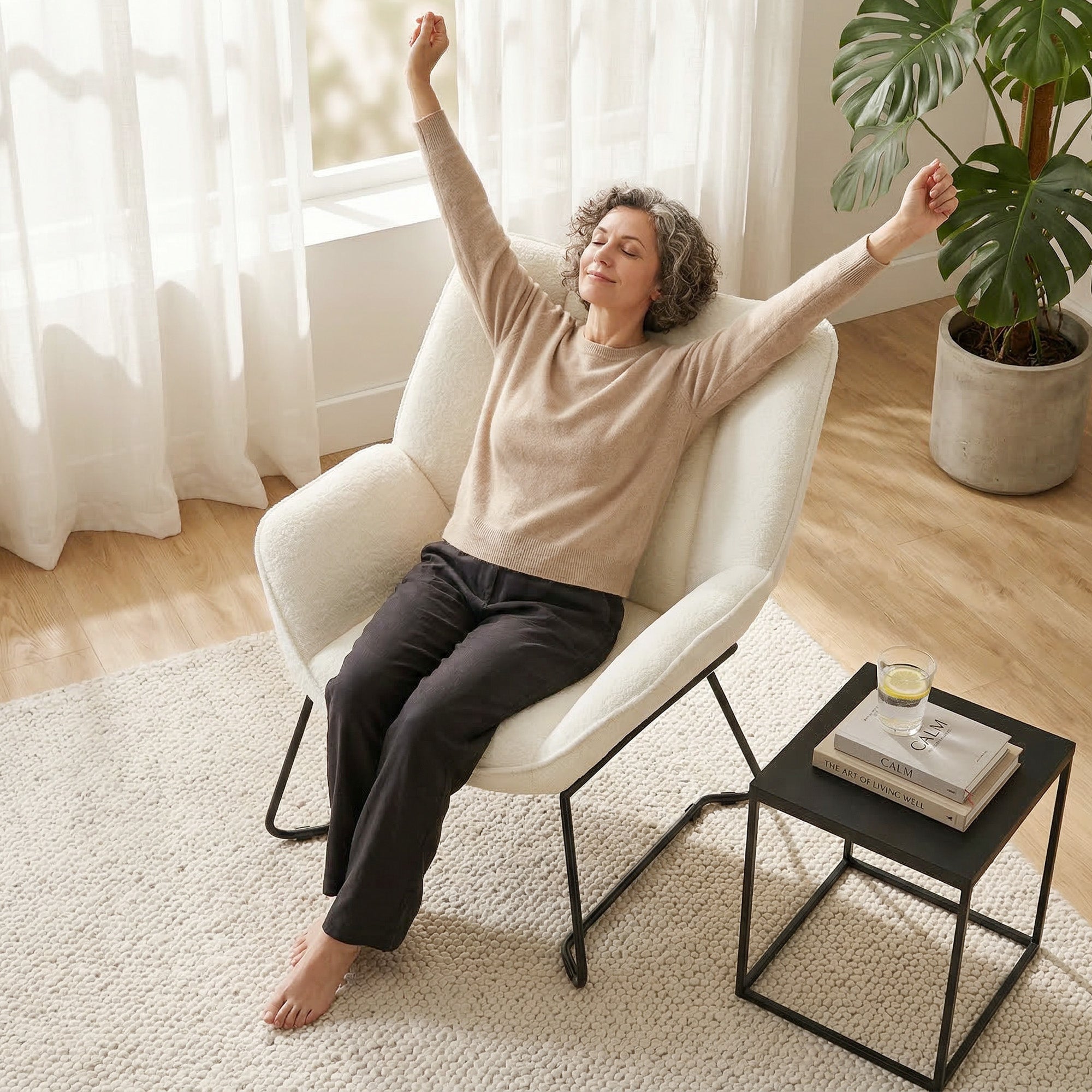 Sherpa-Fleece Lounge Chair — Modern Armchair with Armrests, Wide Back & Steel Legs, White