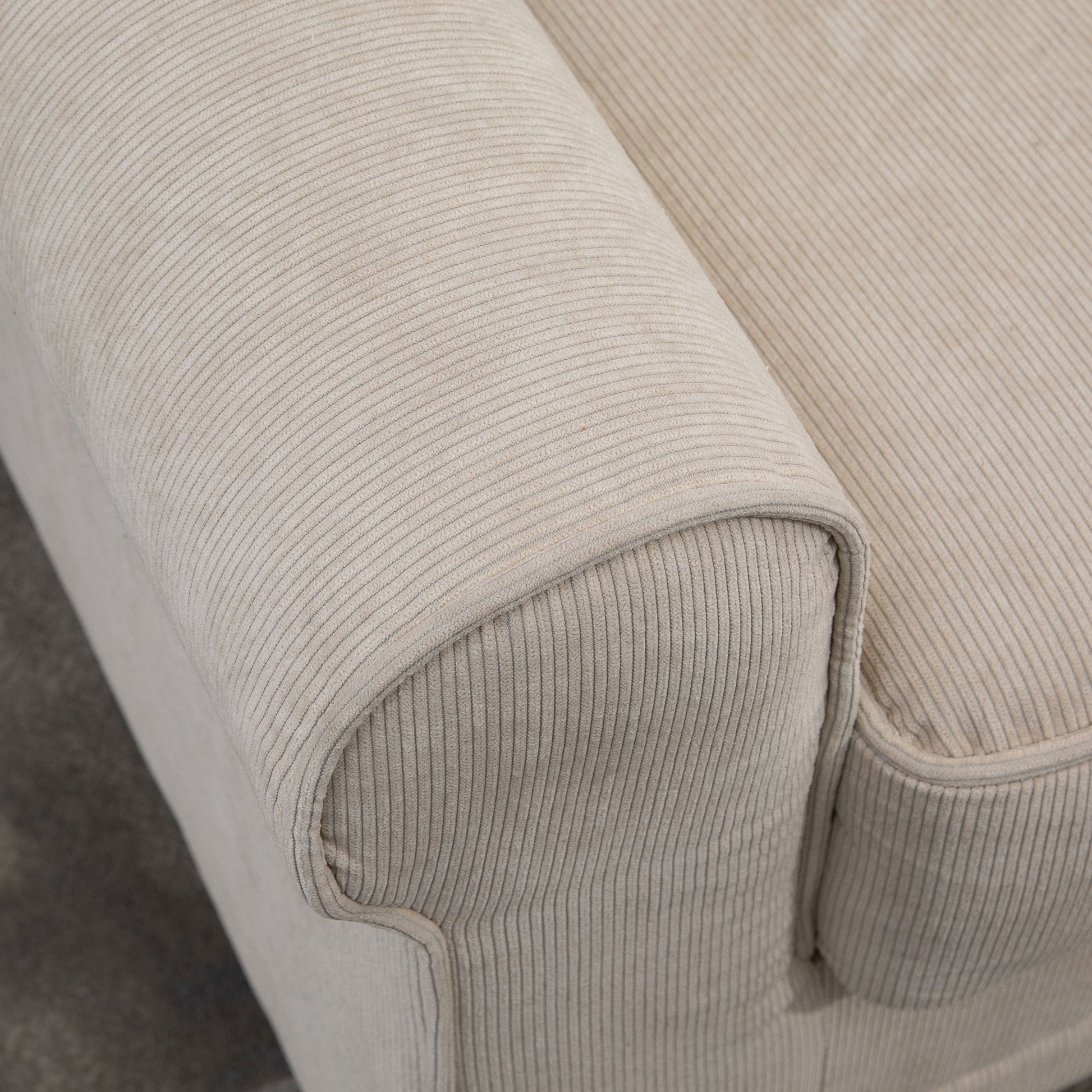 3-Seater Corduroy Velvet Fabric Sofa with Armrests and Padded Backrest, 197 cm, with 2 Pillows, Solid Pine Wood Feet, for Living Room, Bedroom, Office, Beige