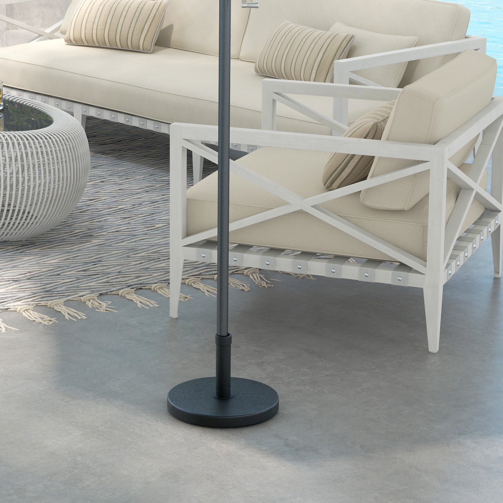 Round Umbrella Stand Base 15 kg Weight in HDPE Plastic Integrated Handle for Ø 24-38 mm Pole Size Ø 46.5 x 31H cm Black