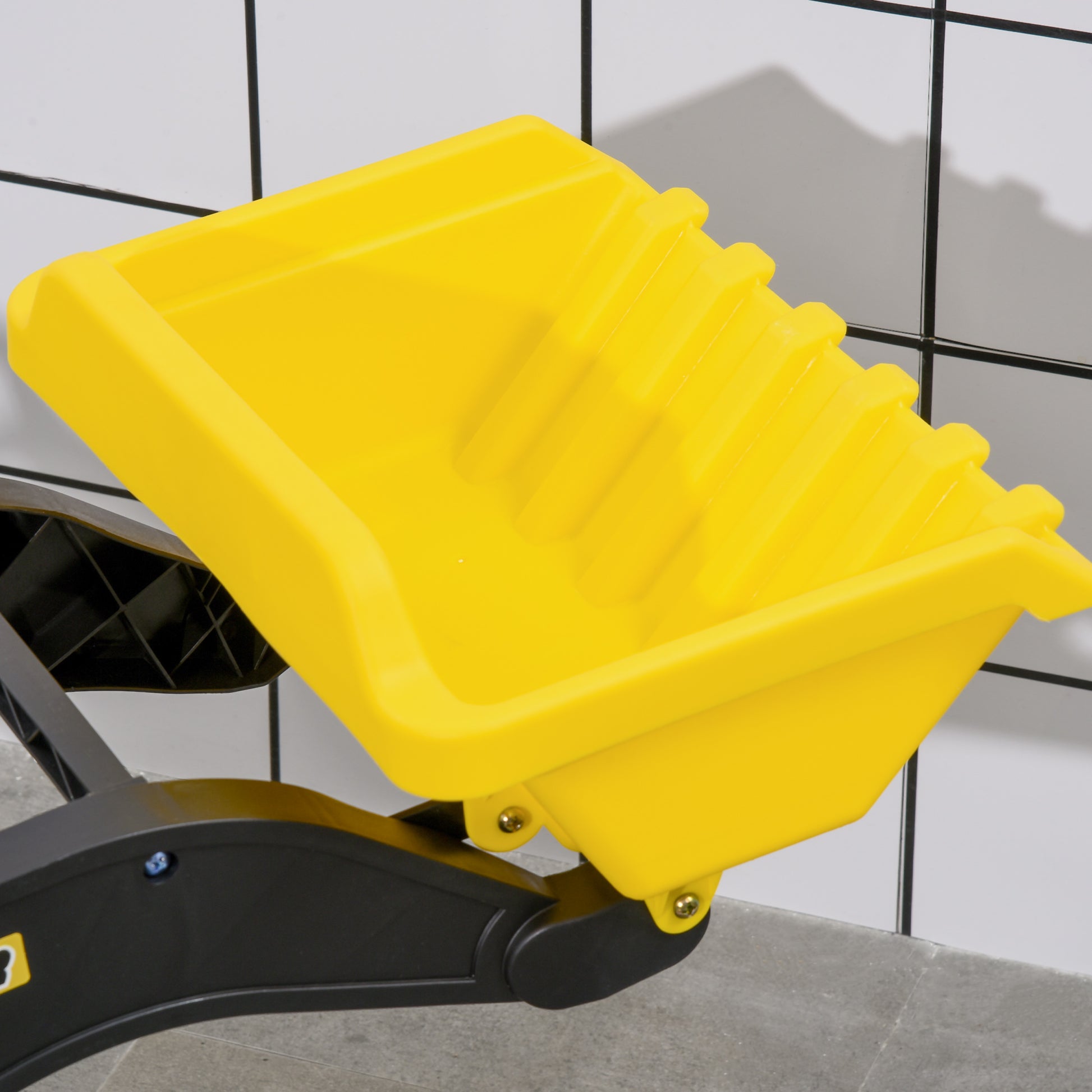 Seat Excavator with Storage Compartment, Ride-On Excavator with Shovel, Pedal Tractor, Sand Excavator Slider Vehicle, Children's Excavator, Slider Excavator, Shovel Excavator for 3-Year-Olds, Yellow+Black