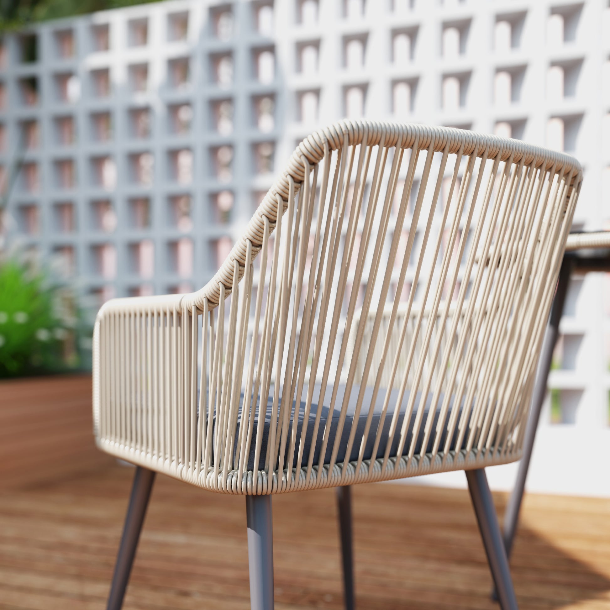 4-Seater outdoor garden set in brown rattan resin, outdoor table and chairs with cushions and round glass table, for terrace, patio, balcony, brown