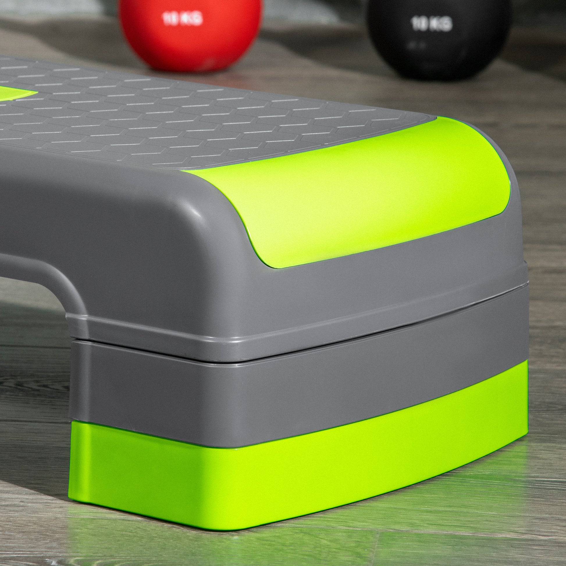 Aerobic Stepper Step Board Adjustable Height Fitness Home Trainer with 3 Levels (10/15/20 cm) Indoor Outdoor Load Capacity up to 150 kg 78 x 28 x 10-20 cm Green